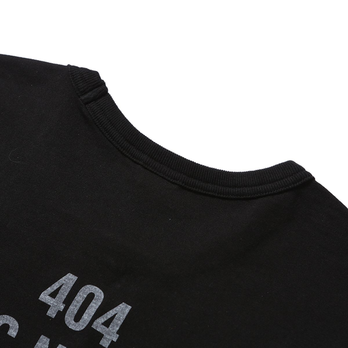 모이프(MOIF) [AW24]404 GNF(B) L/S TEE / BLACK