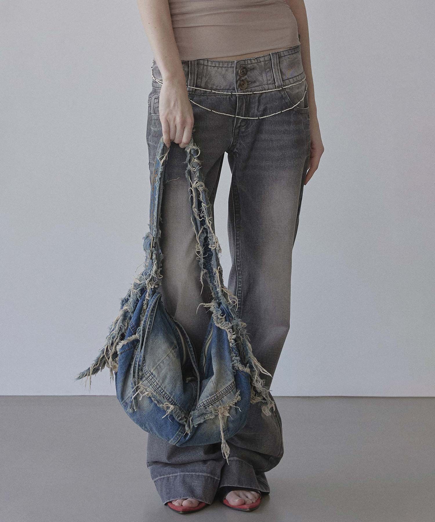 ショルダーバッグ・ポシェット SCULPTOR Destroyed Denim Duffel Bag 4BFT545 Destroyed Denim Duffel Bag Vintage Ice – Sculptor