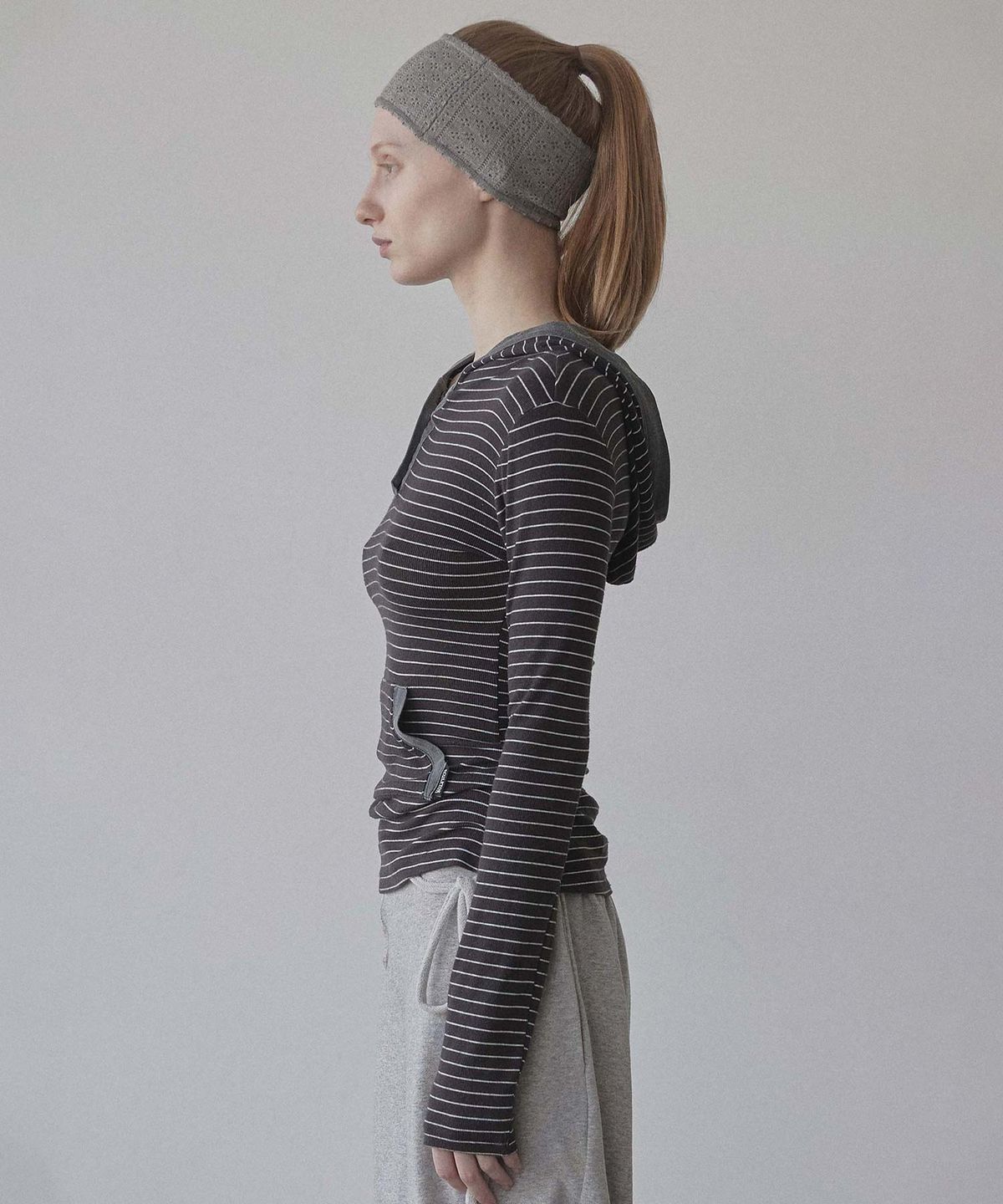 스컬프터(SCULPTOR) Stripe Hoodie Tee Charcoal