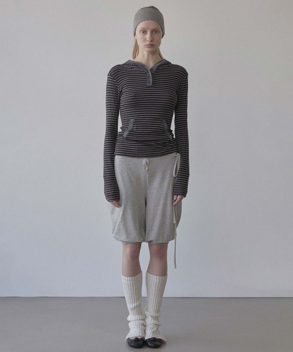 스컬프터(SCULPTOR) Stripe Hoodie Tee Charcoal