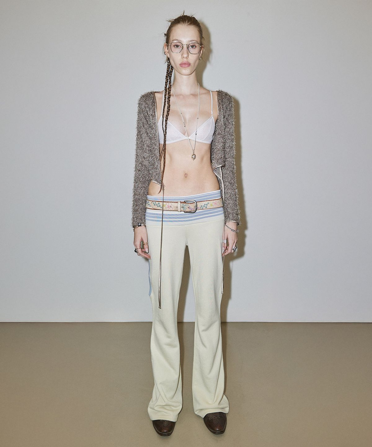 스컬프터(SCULPTOR) Cut Out Stripe Sweatpants Raw