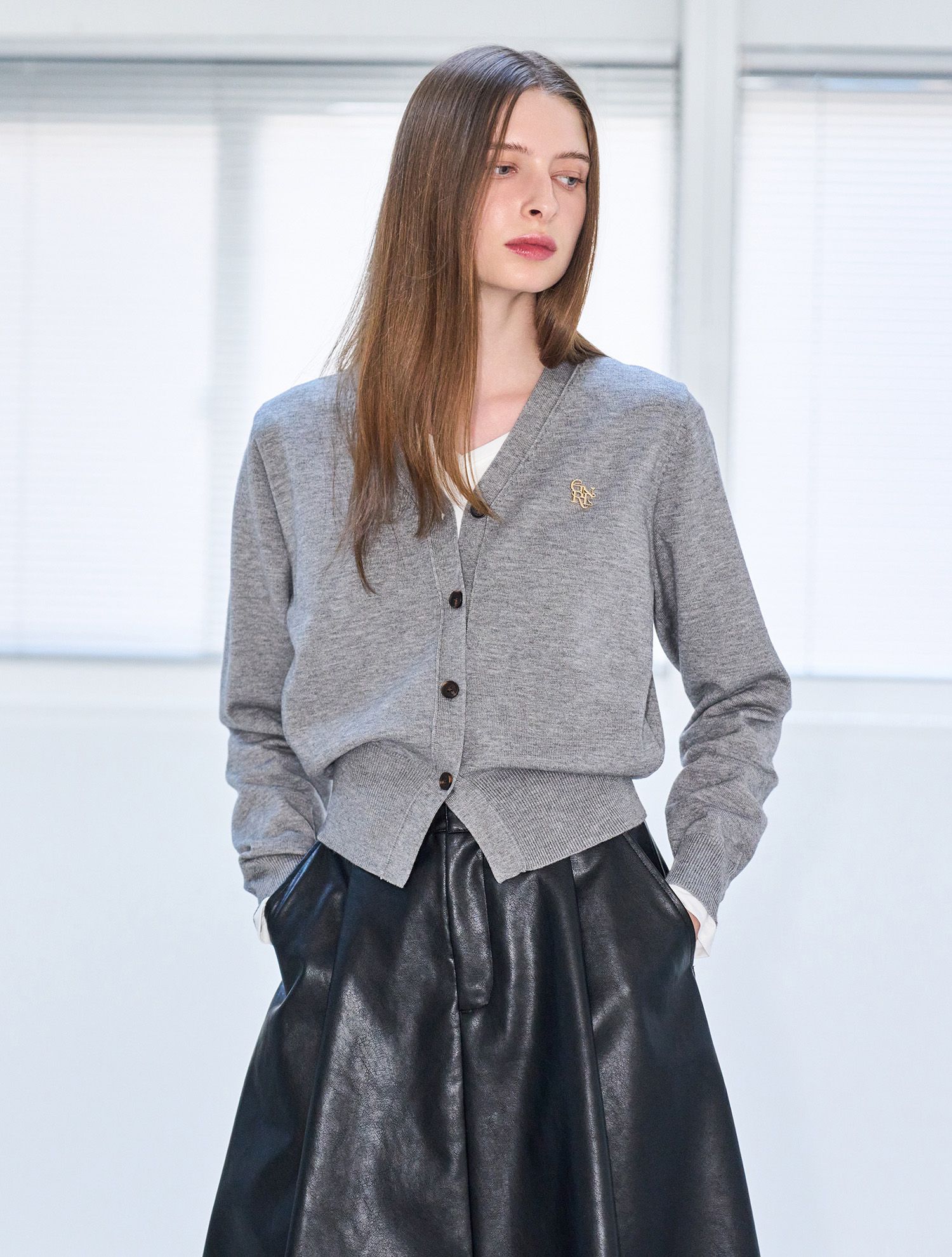 MUSINSA 【GENERAL IDEA】カーディガン MUSINSA公式 | GENERAL IDEA GNRL Essential Cardigan [BEIGE