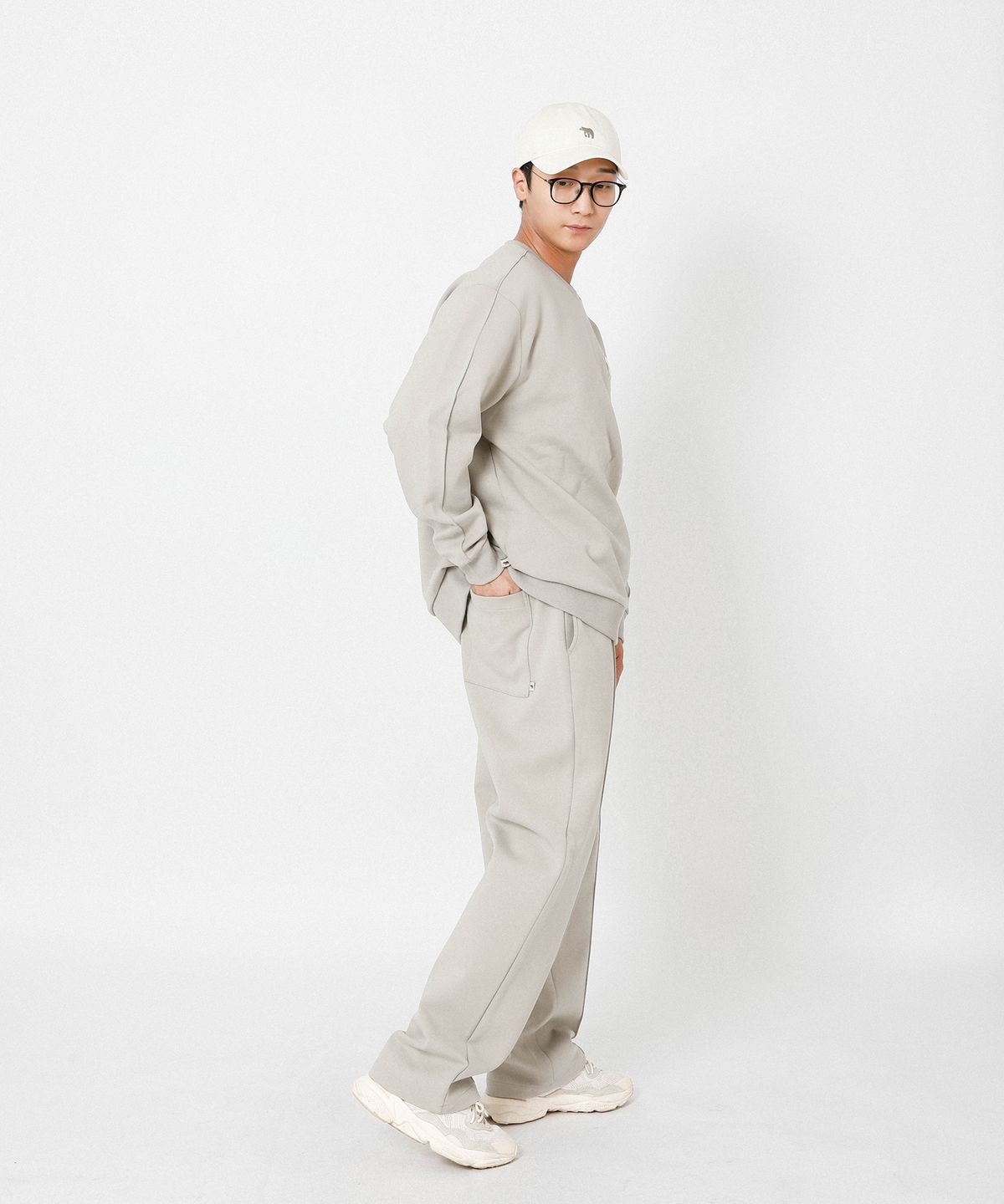 베어하우스(BEARHOUSE) 클라우드(Cloud) 맨투맨_BG