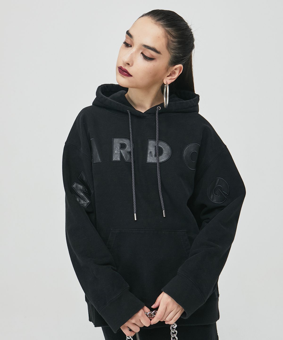 워독(WARDOG) 피카부 후디 블랙