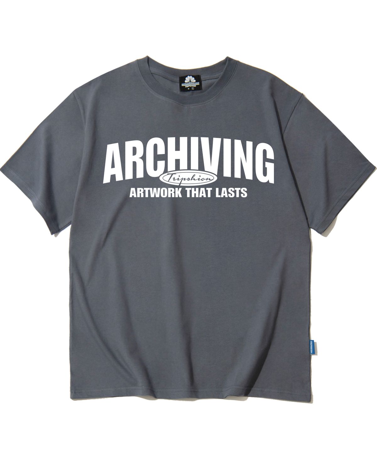 트립션(TRIPSHION) Archiving Varsity 로고 티셔츠 - 8 컬러