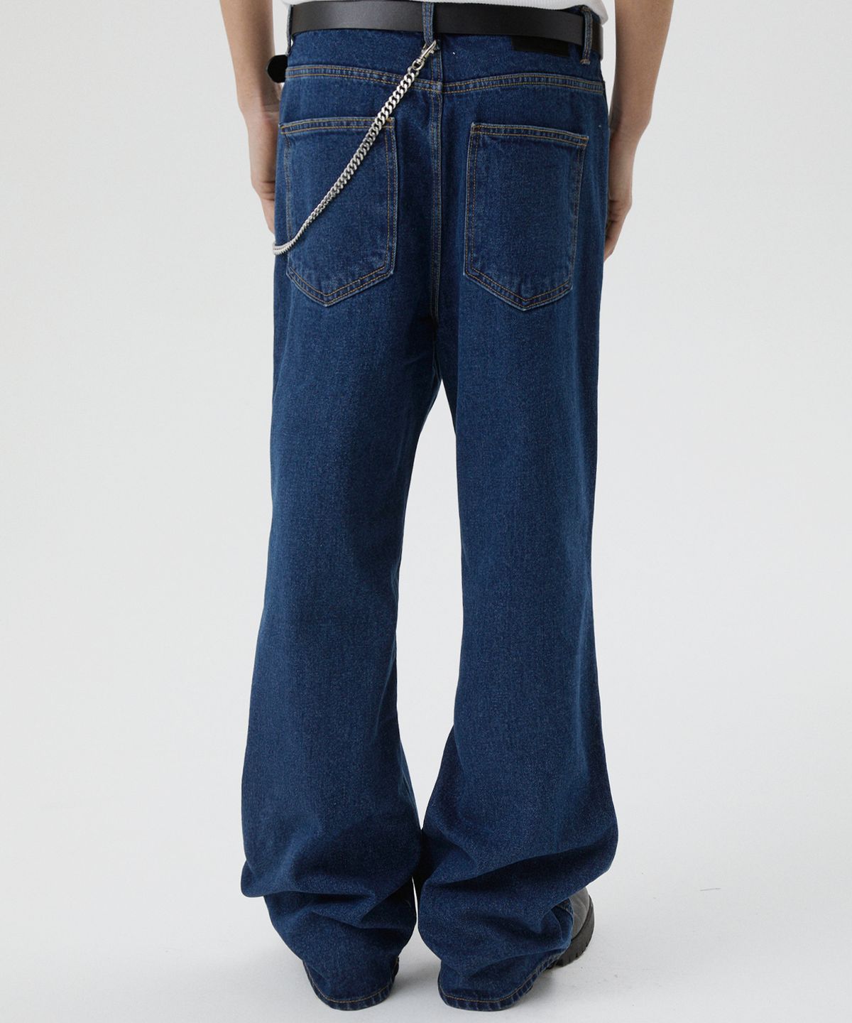 스웨이드(SUADE) FLARE DENIM [BLUE]