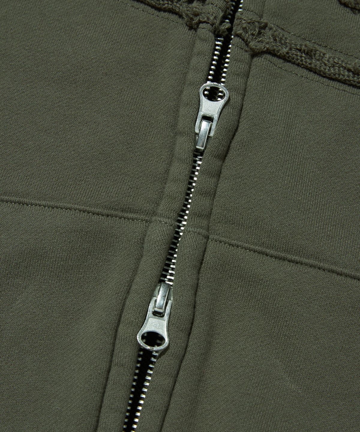 스웨이드(SUADE) LOOSE SUADE HOOD ZIP UP [KHAKI]