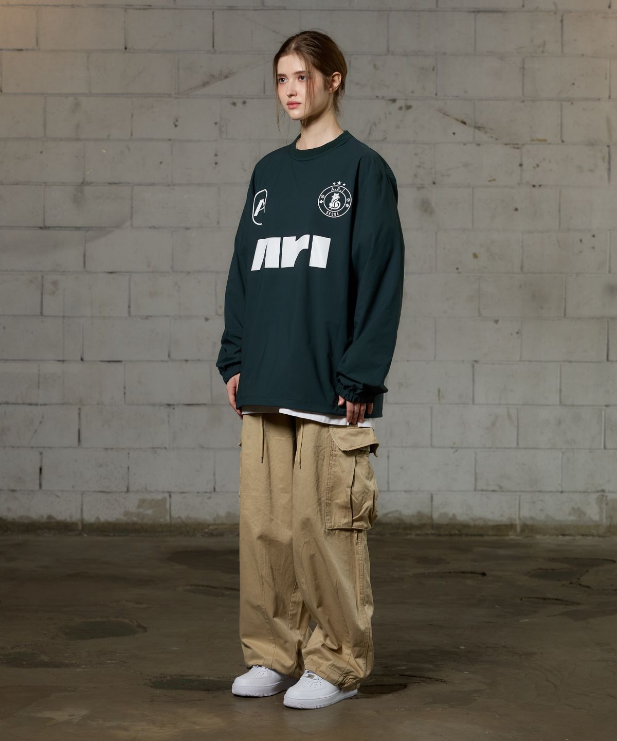 아리킴(ARIKIM) ARI LONG SLEEVE JERSEY T-SHIRT / GREEN