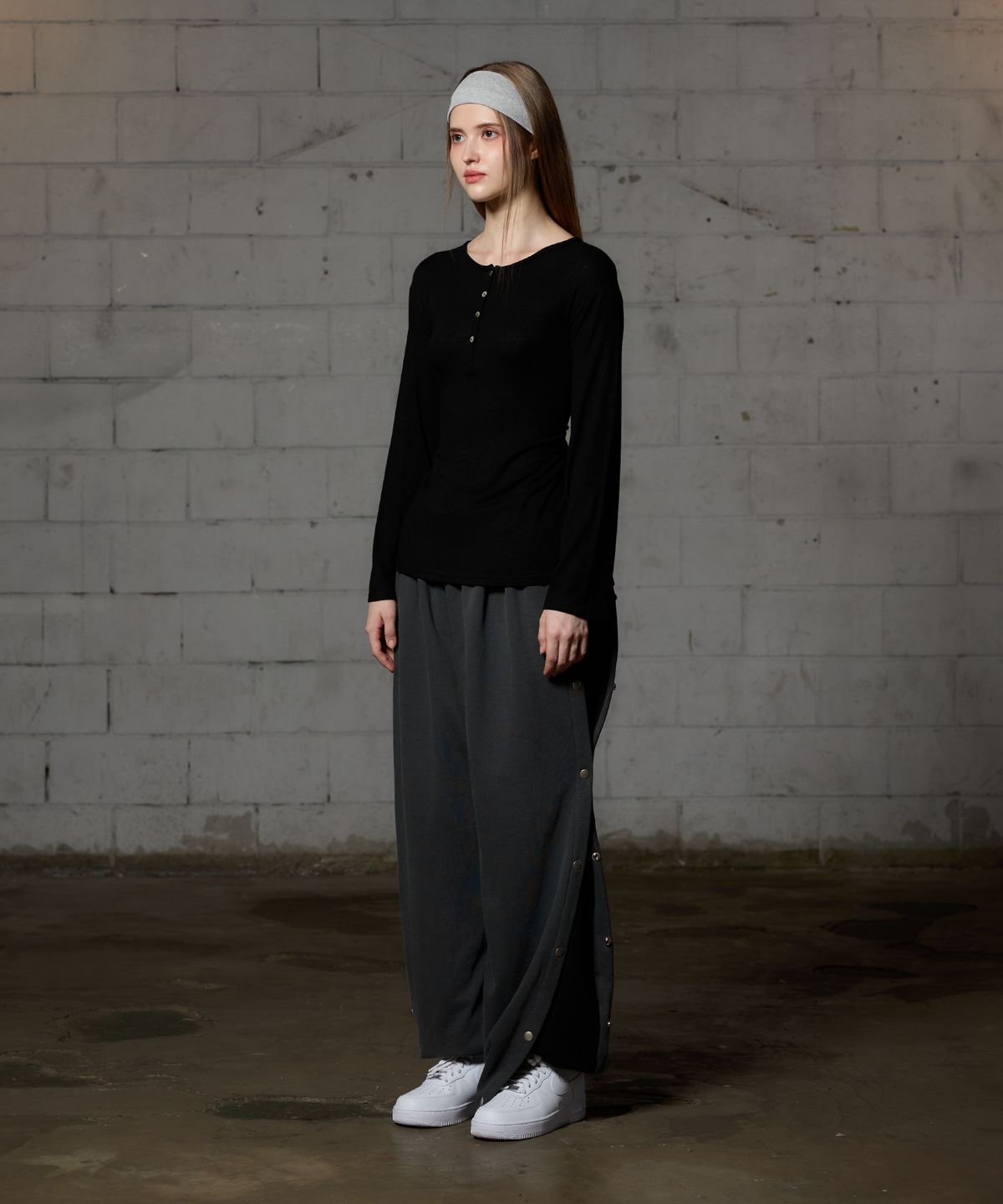 아리킴(ARIKIM) FAIRY WOOL LONG SLEEVE / BLACK