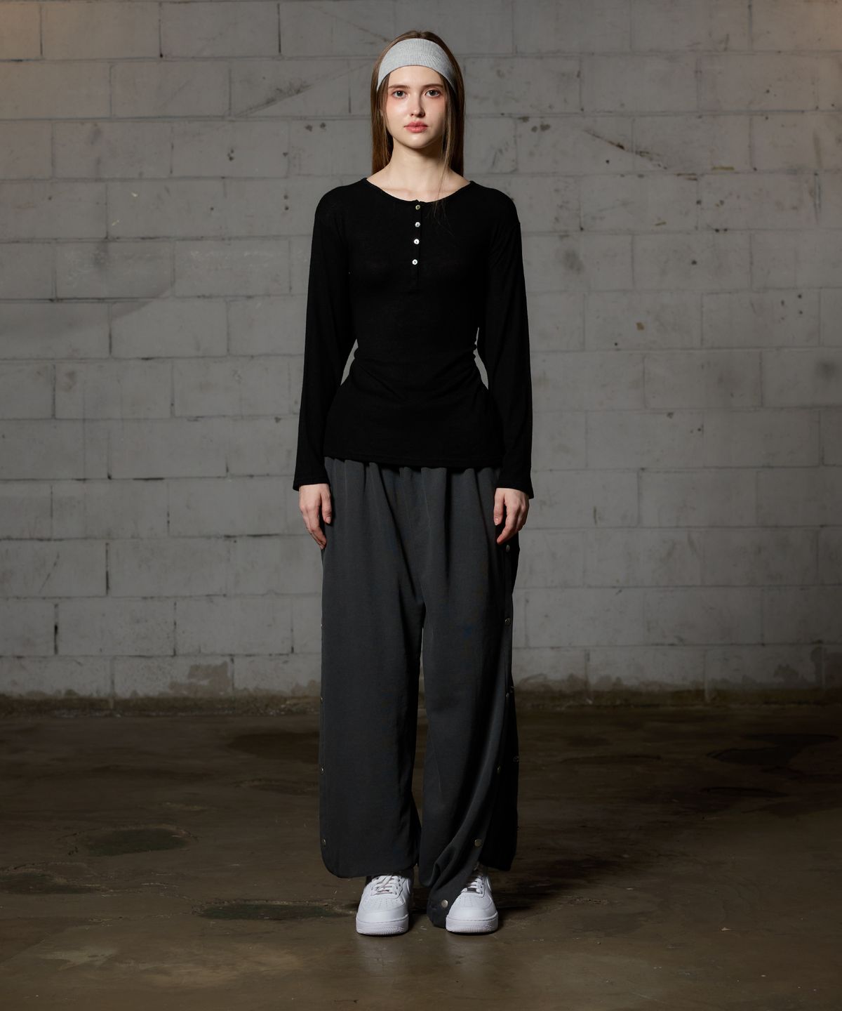아리킴(ARIKIM) FAIRY WOOL LONG SLEEVE / BLACK