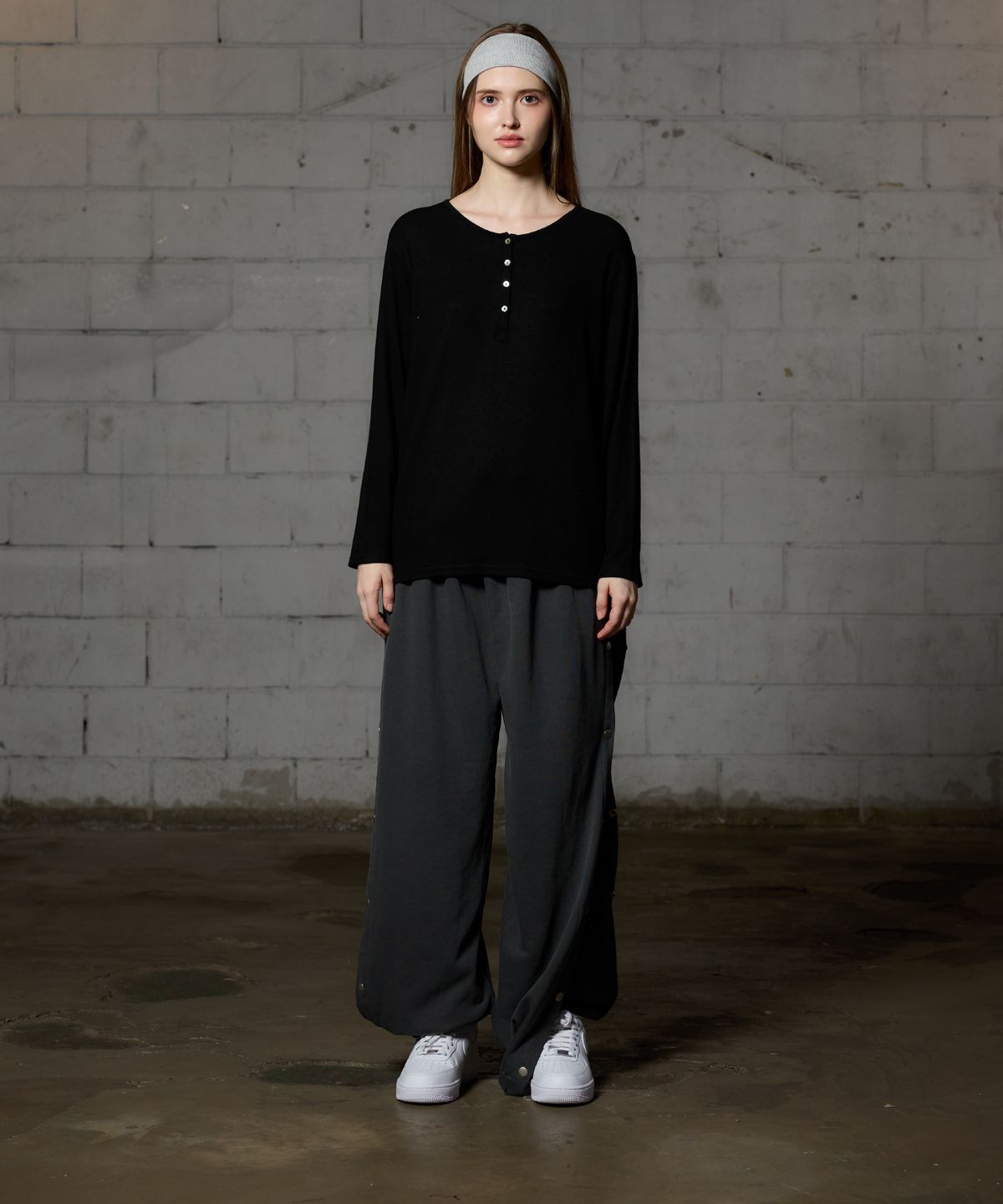 아리킴(ARIKIM) FAIRY WOOL LONG SLEEVE / BLACK