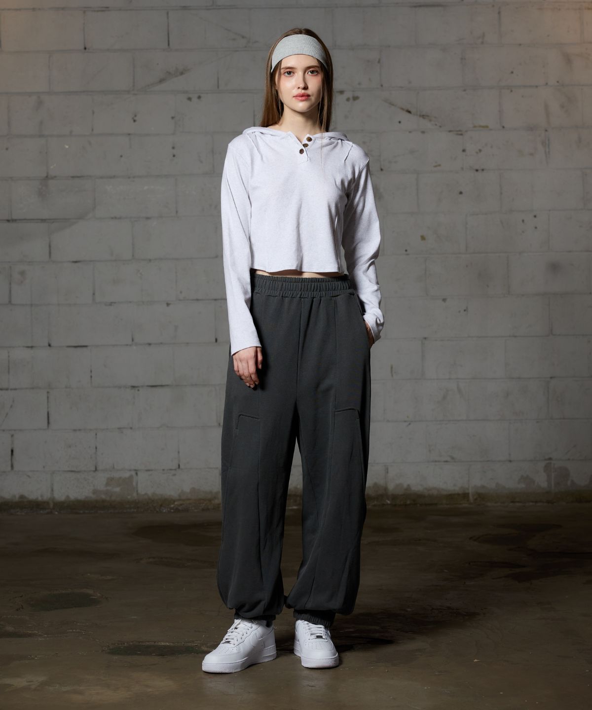 아리킴(ARIKIM) KYOYA SWEAT PANTS / CHARCOAL