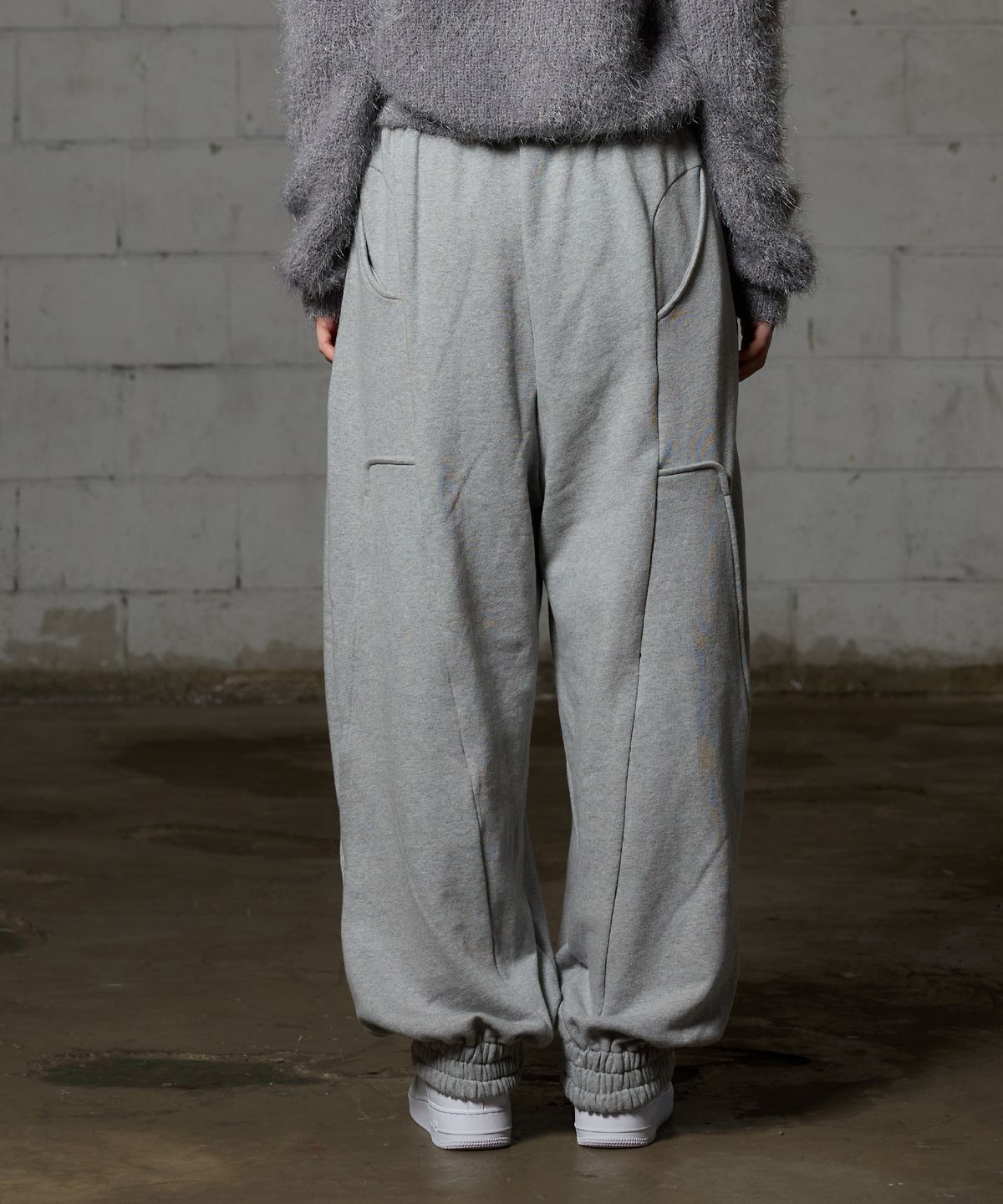아리킴(ARIKIM) KYOYA SWEAT PANTS / MELANGE
