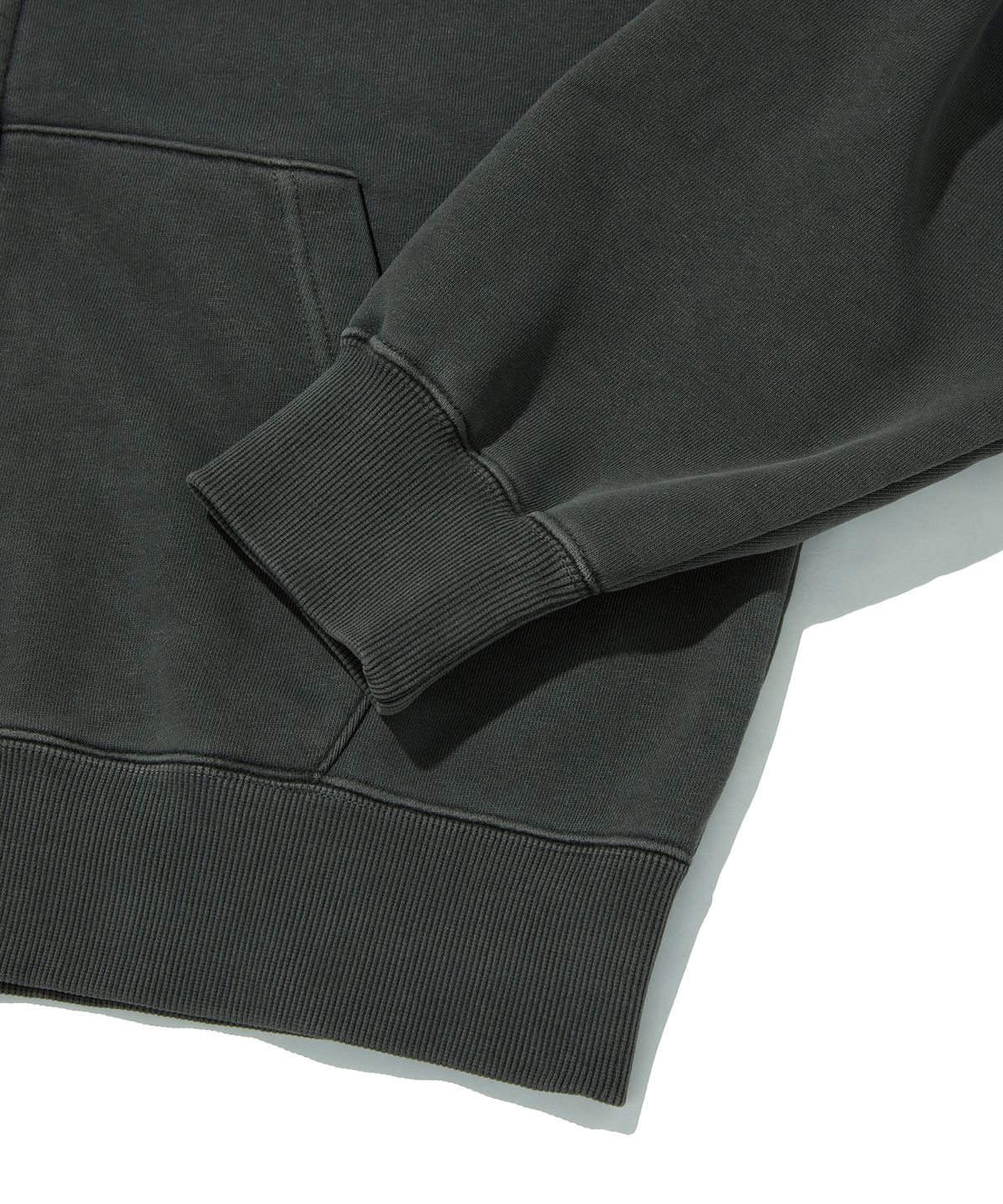 스웨이드(SUADE) WASHED HOOD ZIP UP [PIGMENT BLACK]