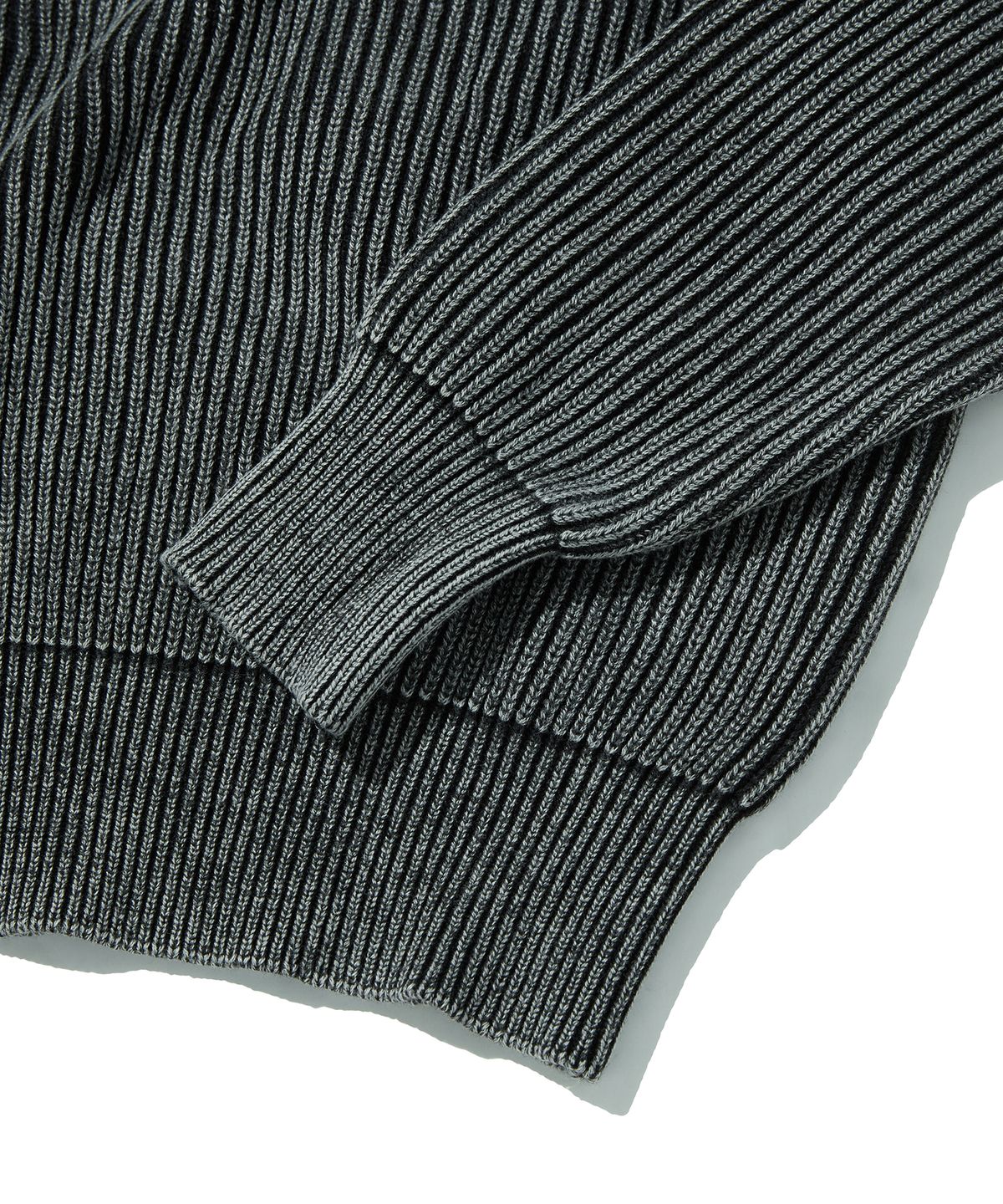 스웨이드(SUADE) WASHED KNIT [BLACK]