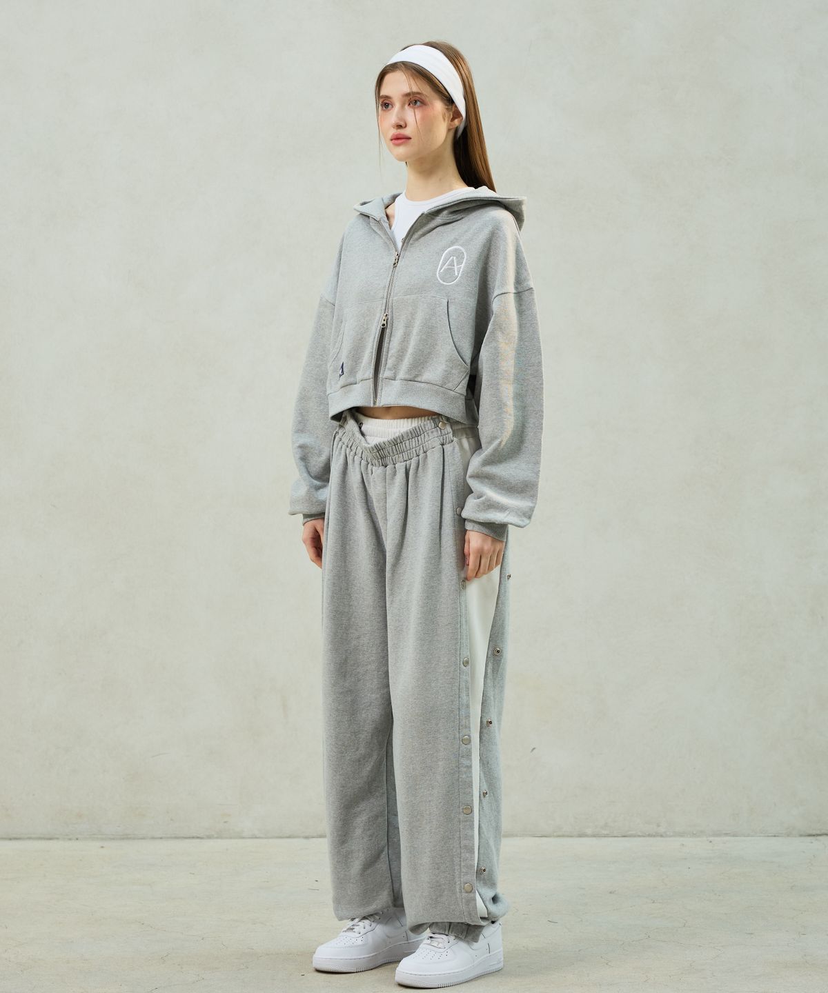 아리킴(ARIKIM) PITA SNAP OFF SWEAT PANTS / MELANGE