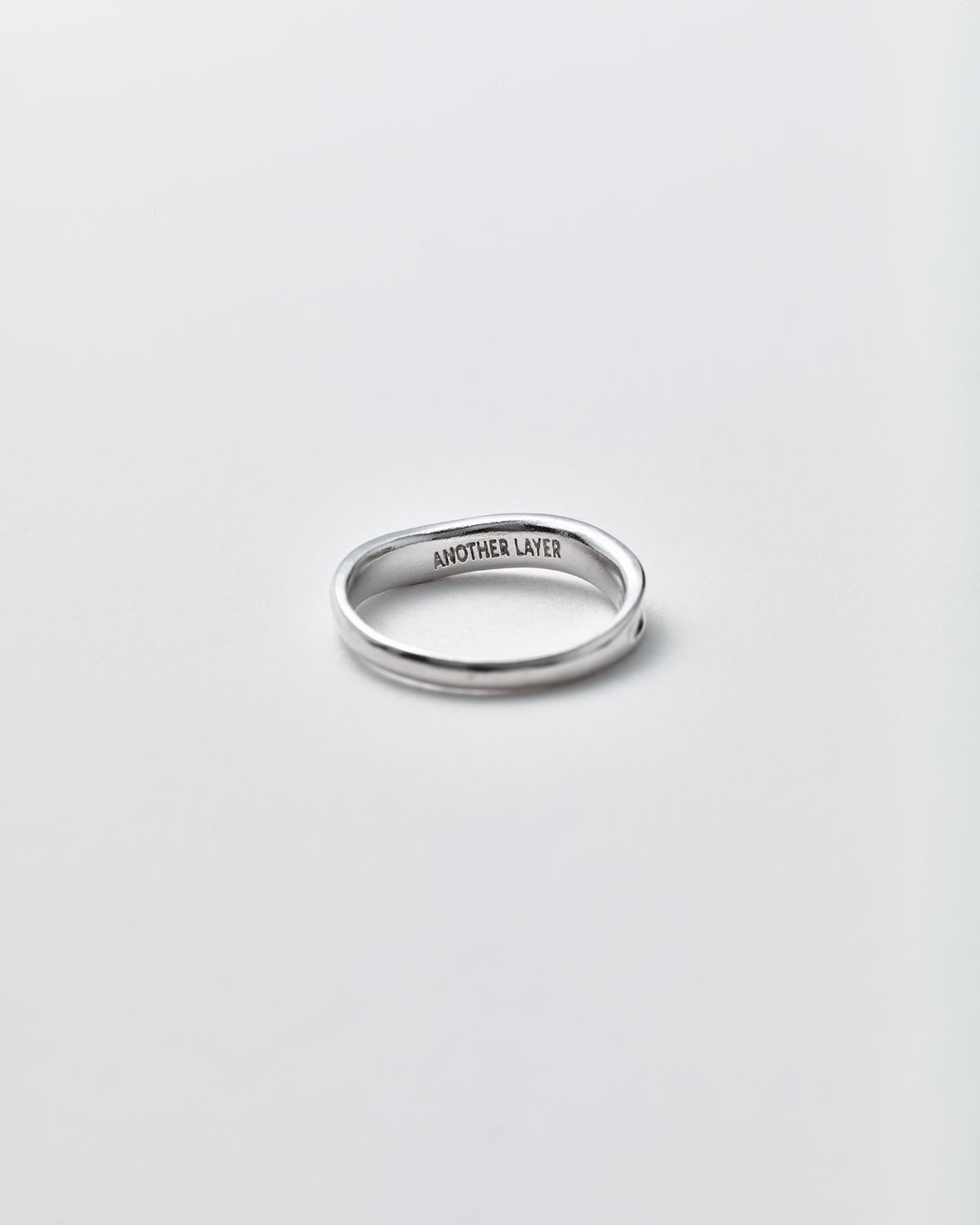 어나더레이어(ANOTHERLAYER) Thin Wavy Ring (Silver925)