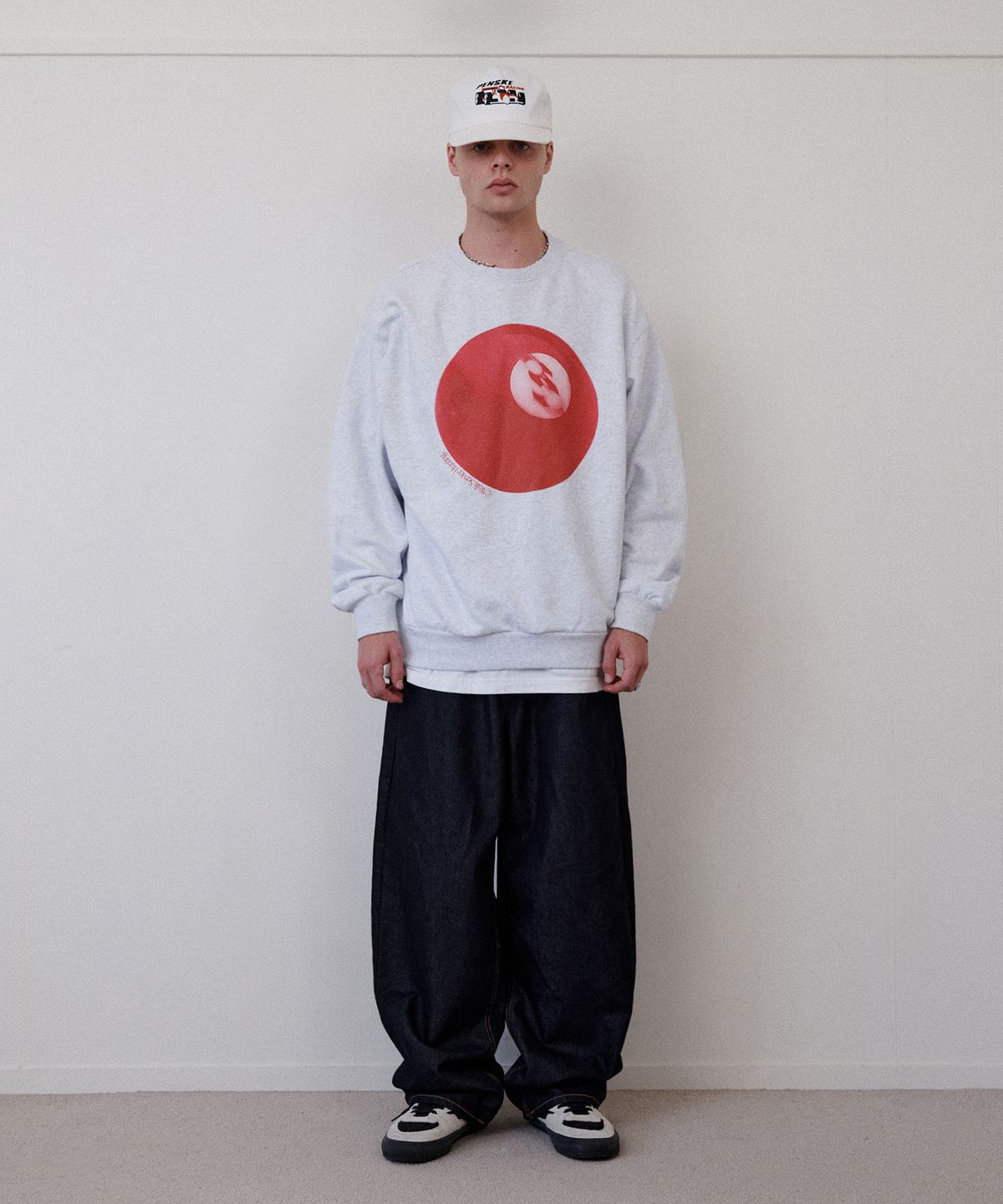 리트리버클럽(RETRIEVER CLUB) 8 BALL CREWNECK [MELANGE GRAY]
