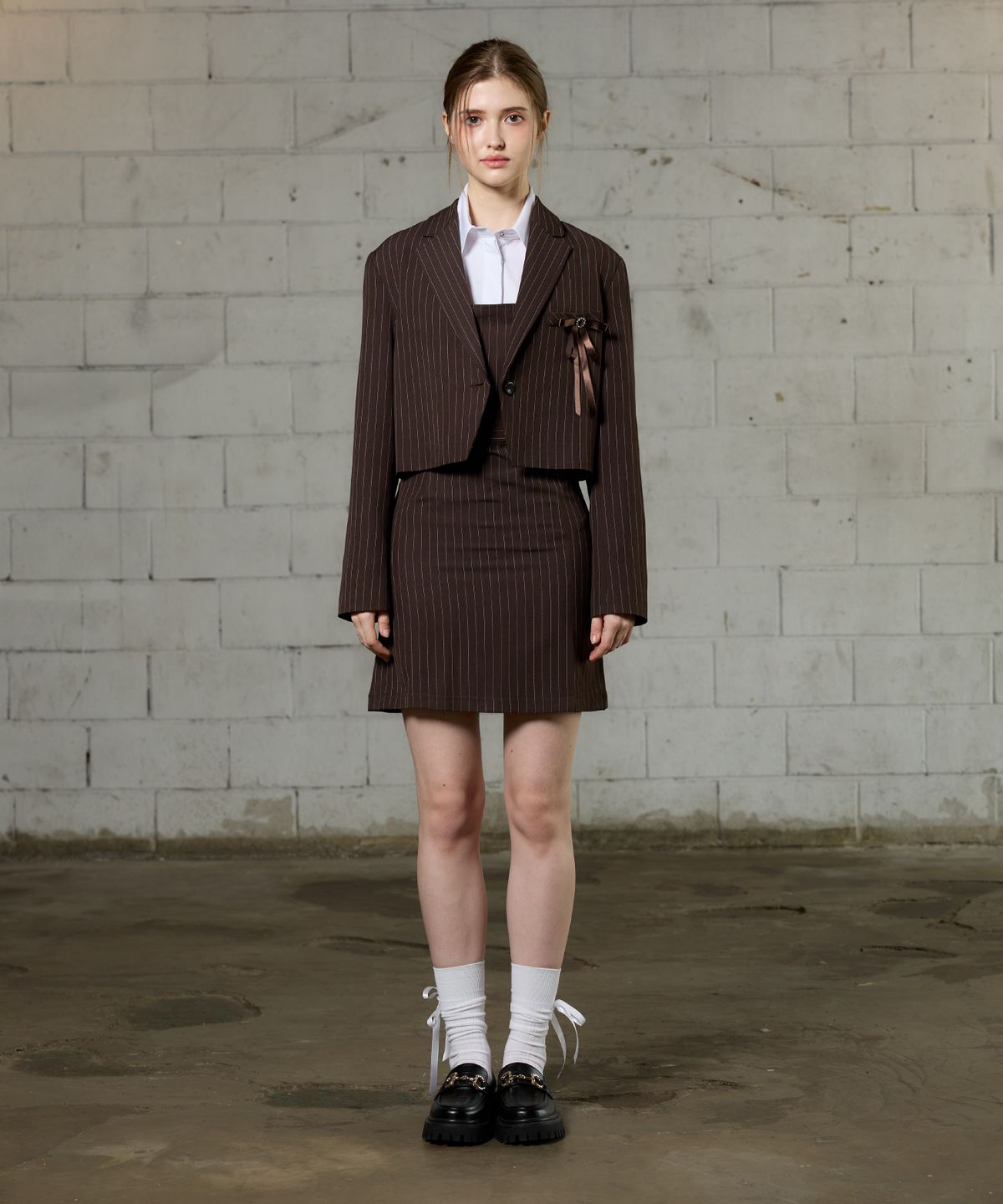 아리킴(ARIKIM) MEOW CROP BLAZER / BROWN