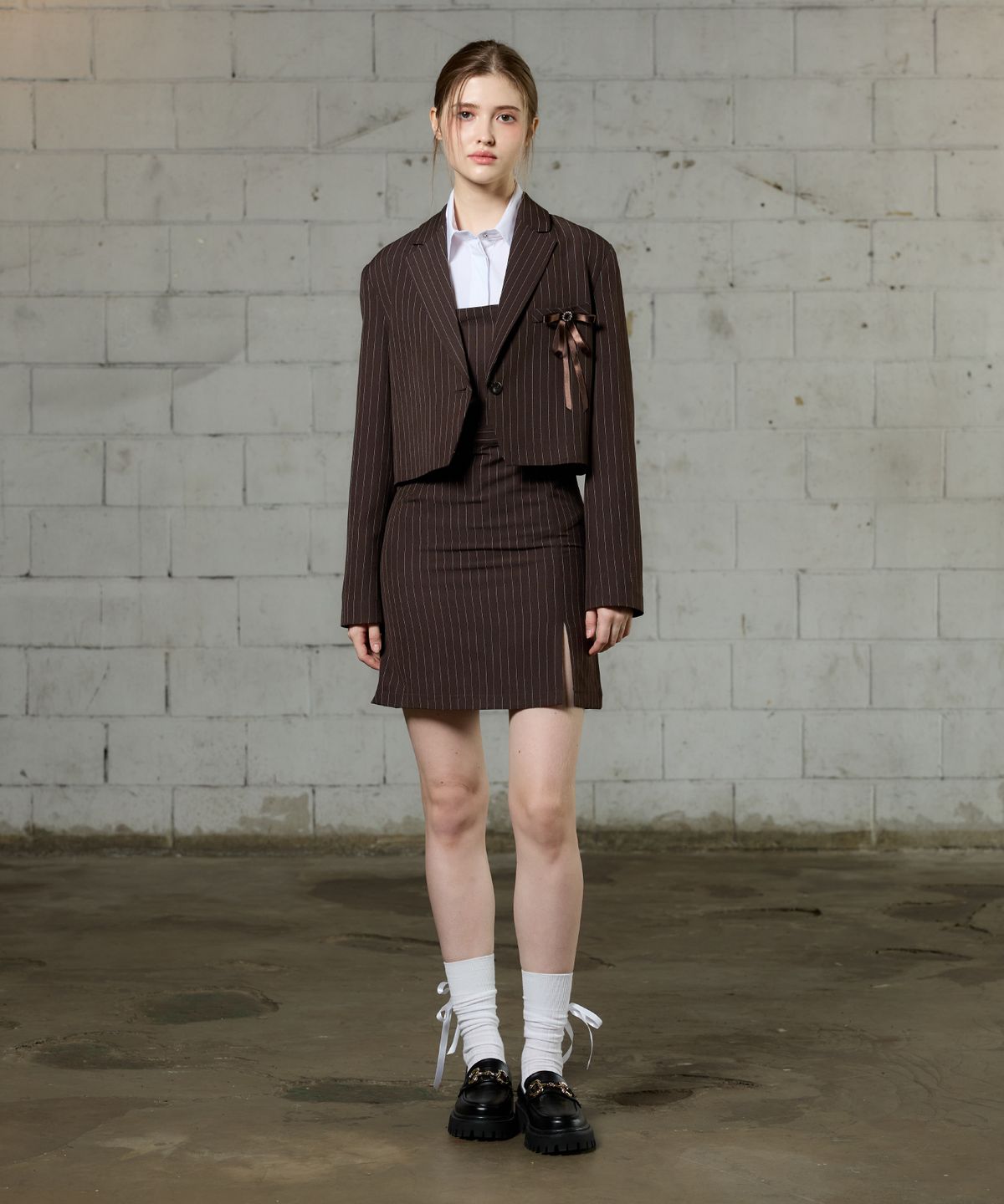 아리킴(ARIKIM) MEOW CROP BLAZER / BROWN