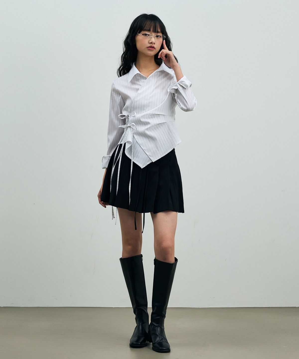 아리킴(ARIKIM) MILD PLEATS SKIRT PANTS / BLACK