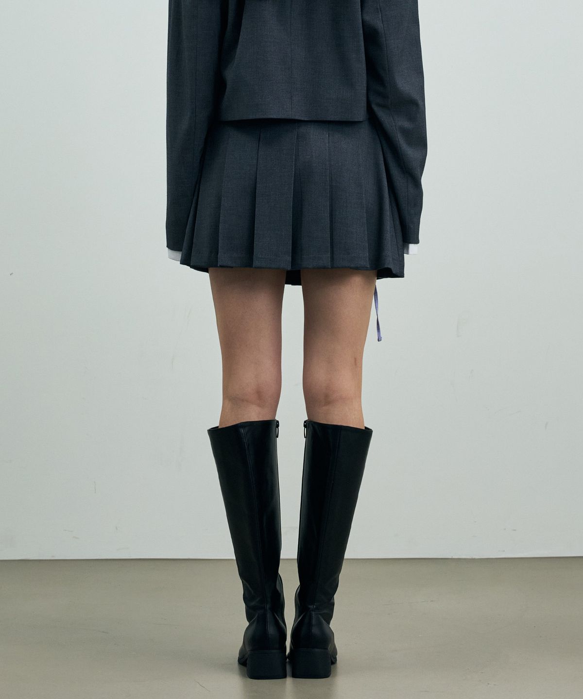 아리킴(ARIKIM) MILD PLEATS SKIRT PANTS / CHARCOAL