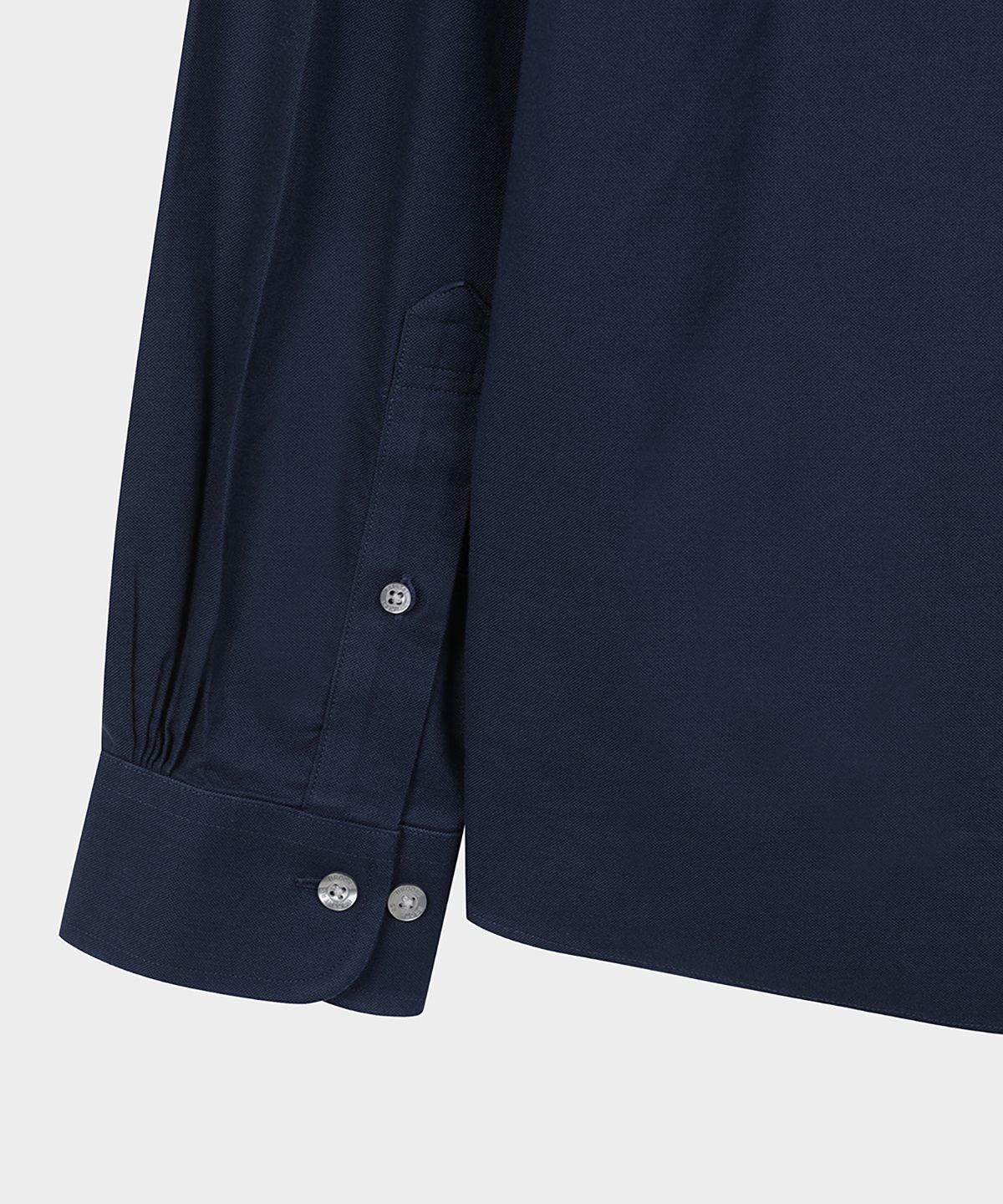 브룩스 브라더스(BROOKS BROTHERS) 레귤러핏 논아이론 옥스포드 스포츠셔츠 (네이비) (BBTHMM4604QEF)