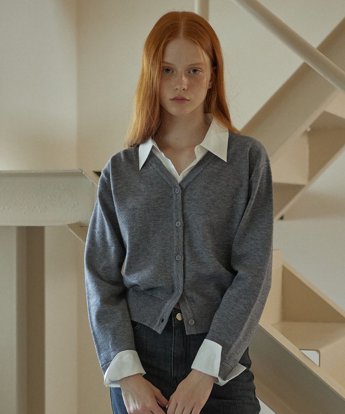 엽페(YUPPE) SHIRT COLLAR CARDIGAN_GRAY