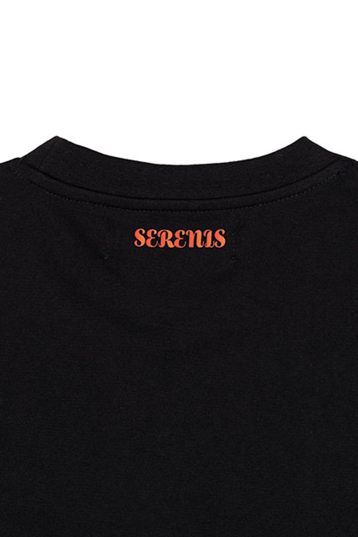 세레니스(SERENIS) 하트플레닛 티셔츠 블랙
