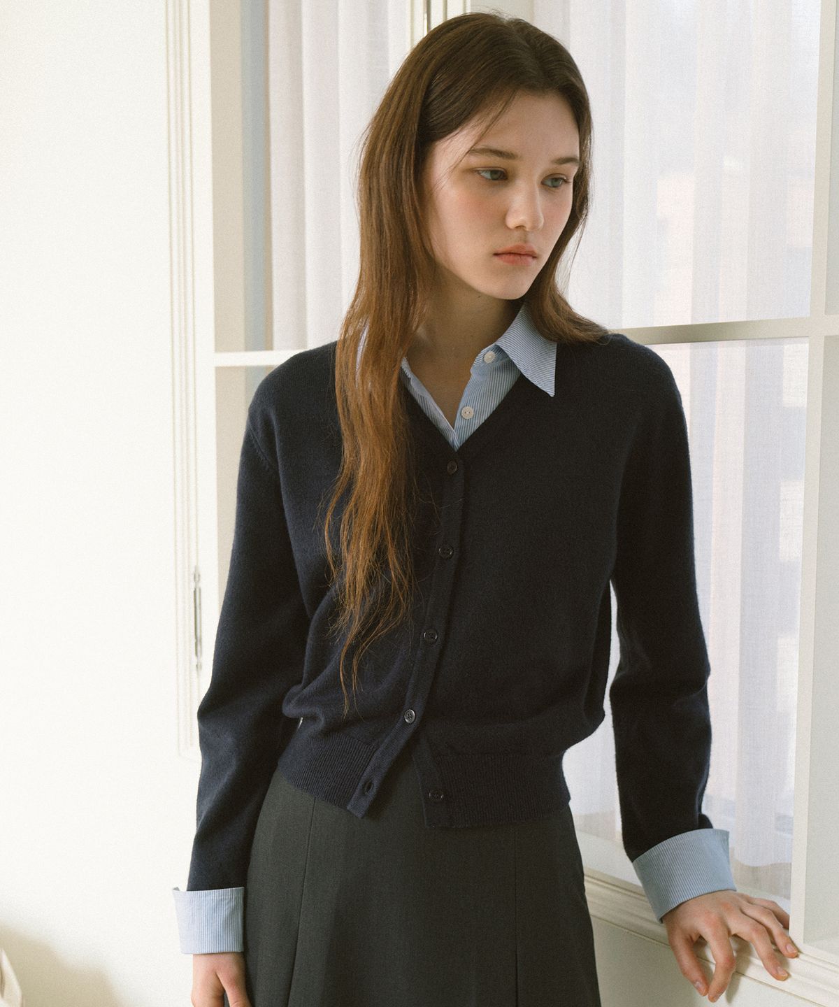 엽페(YUPPE) SHIRT COLLAR CARDIGAN_NAVY