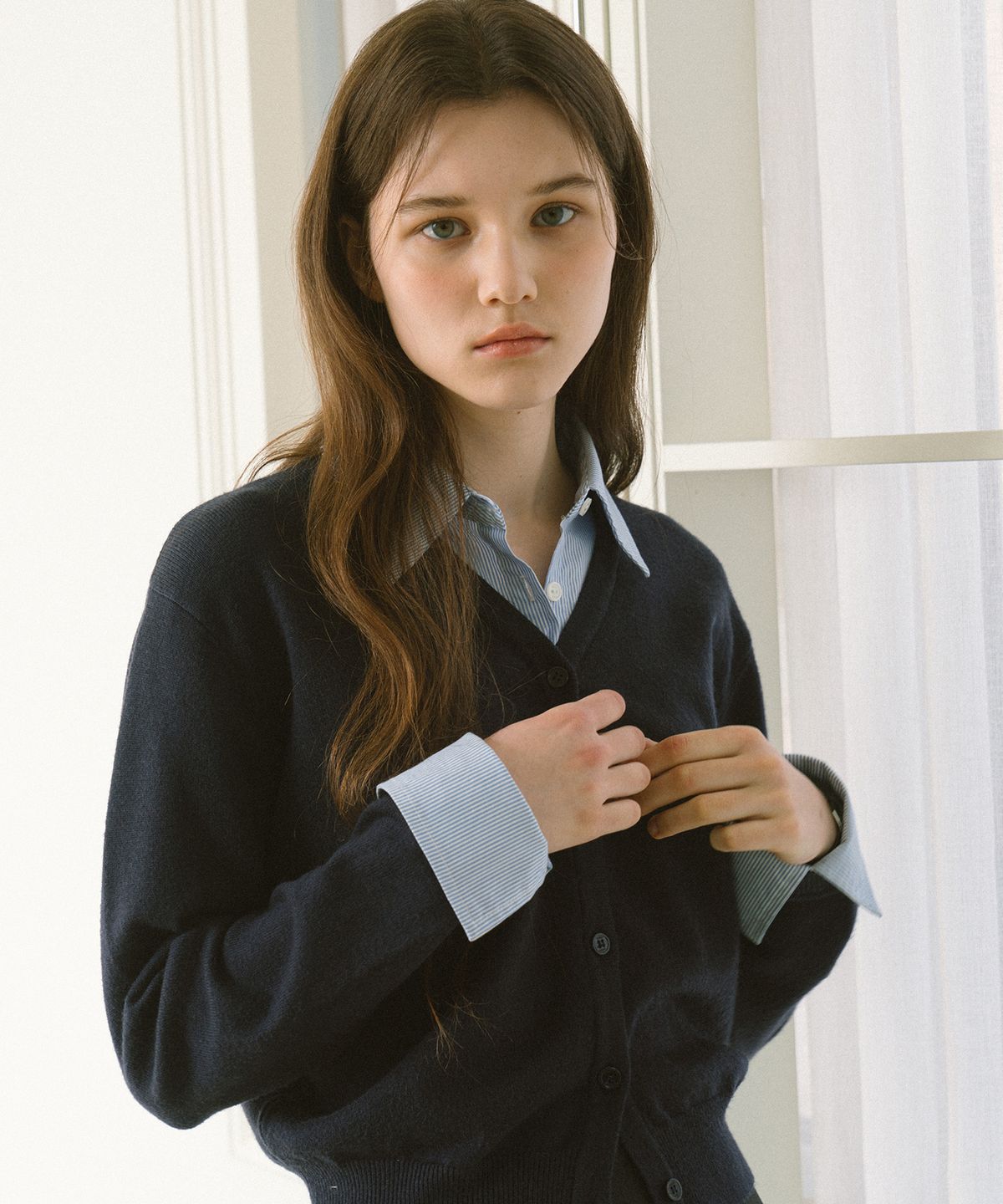 엽페(YUPPE) SHIRT COLLAR CARDIGAN_NAVY