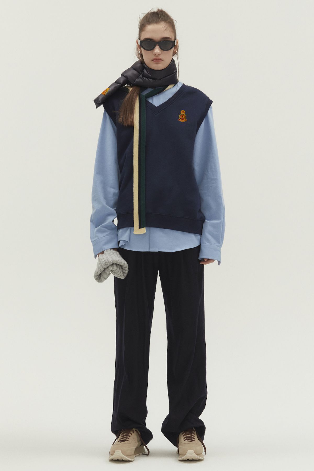 노앙(NOHANT) SWEATSHIRT VEST NAVY