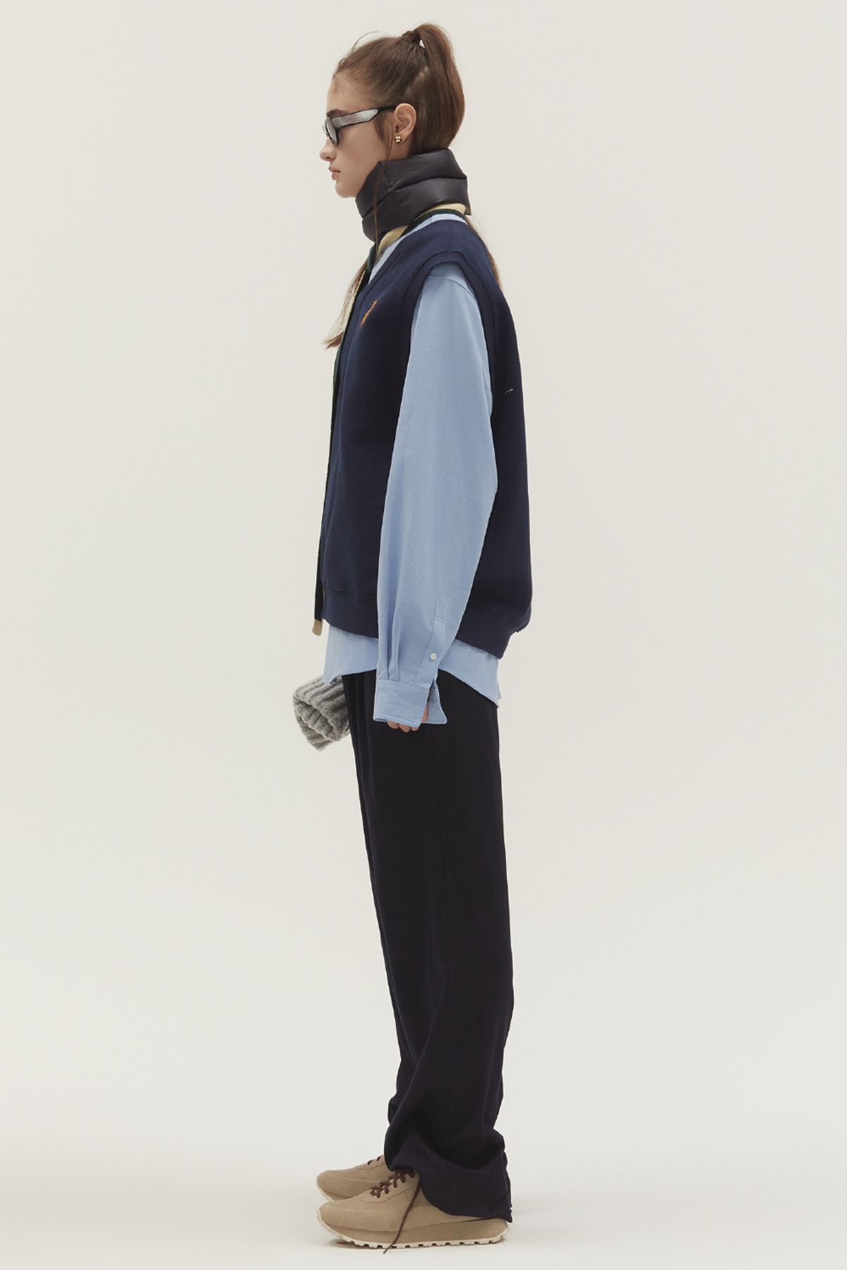 노앙(NOHANT) SWEATSHIRT VEST NAVY