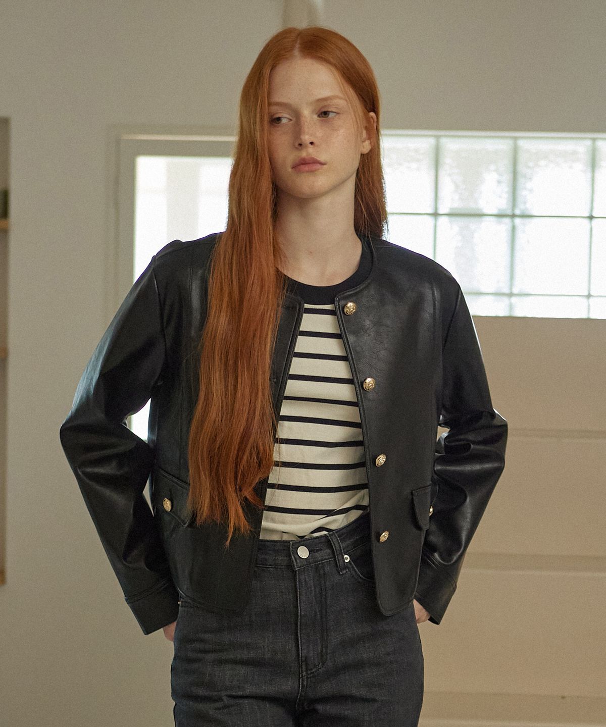엽페(YUPPE) ROUND LEATHER JACKET_BLACK