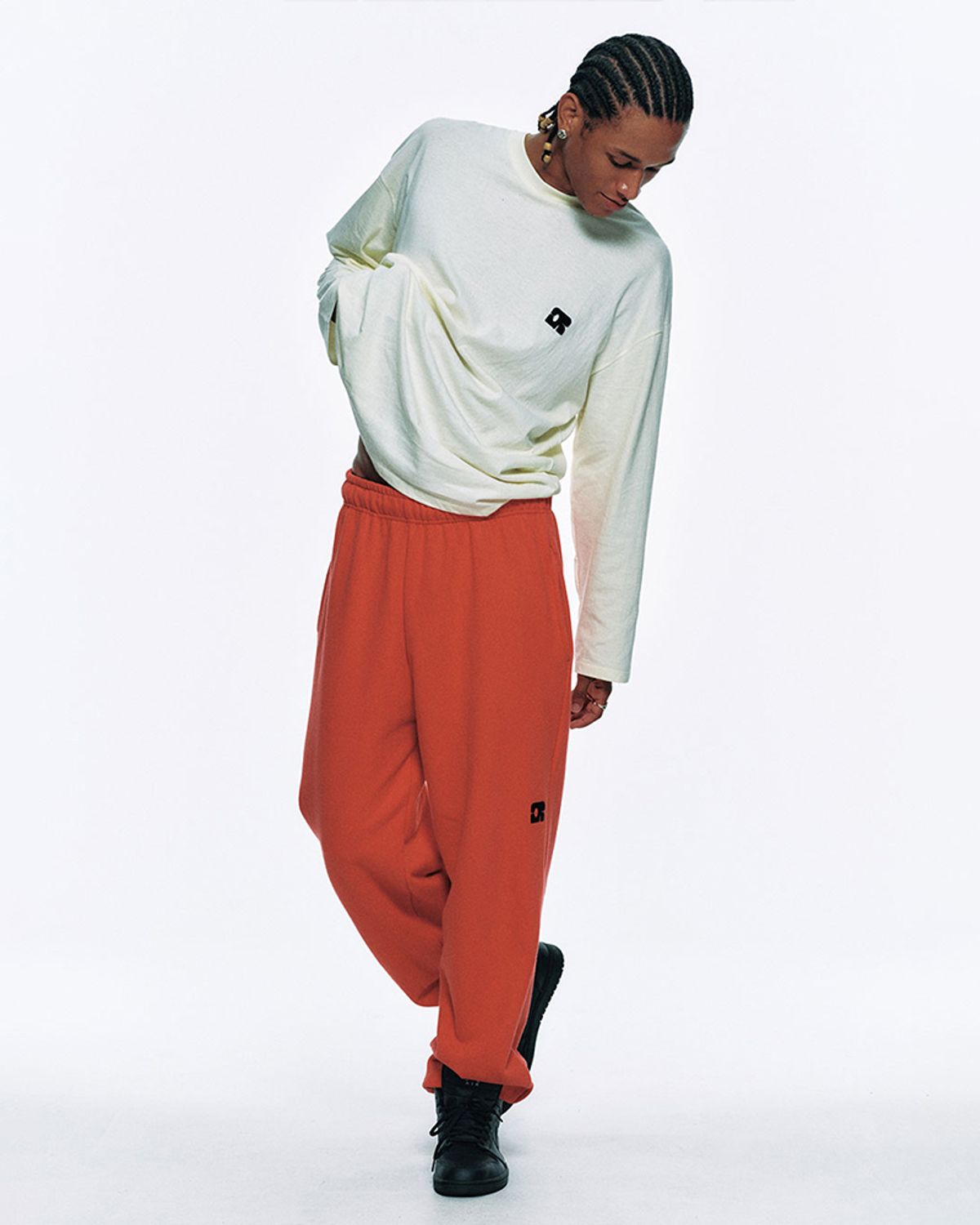 센토르(CENTAUR.KR) CENTAUR EMBLEM SWEATPANTS_RED