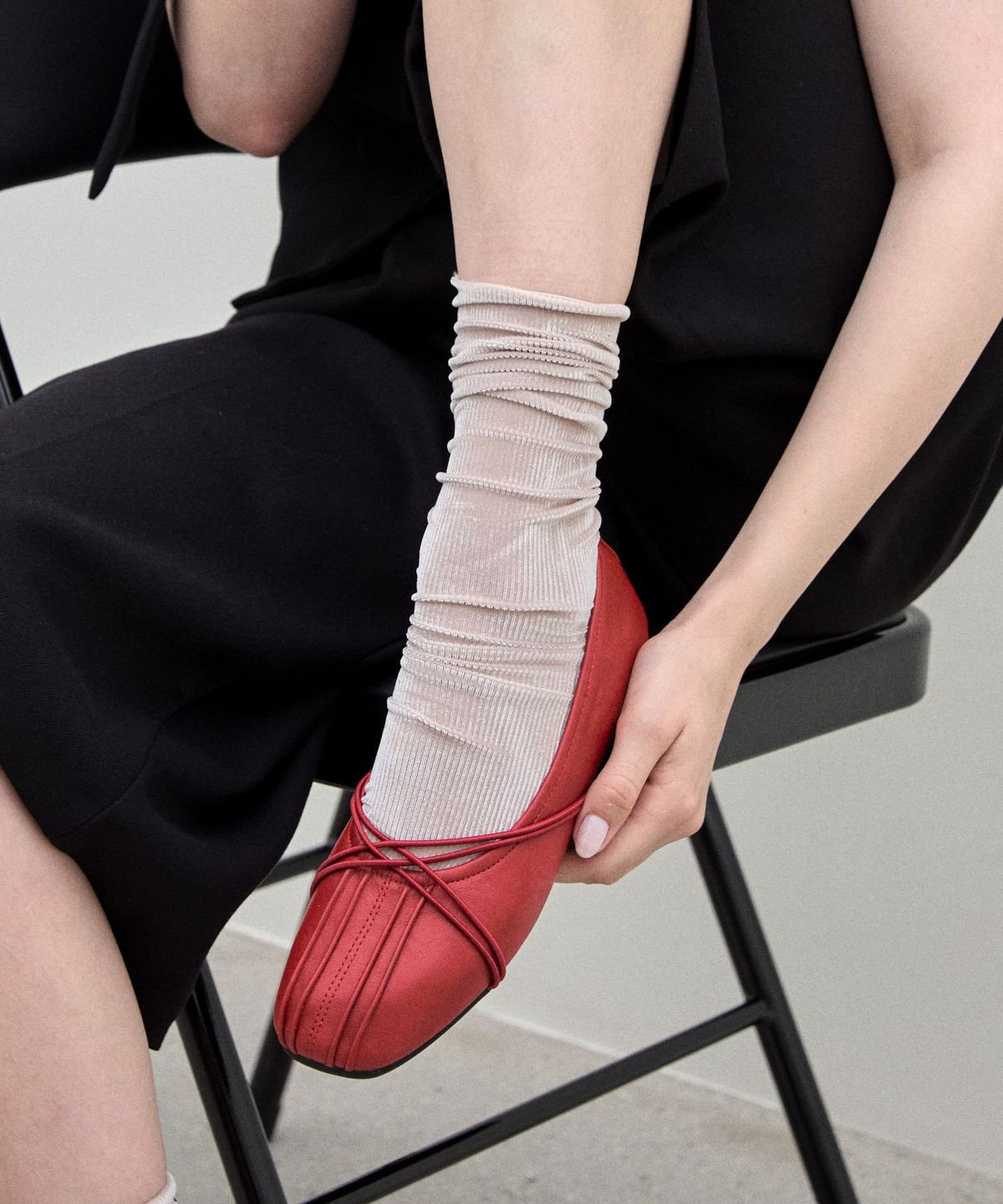 스퍼(SPUR) Pleats X-Elastic String 플랫슈즈 1.5cm -UA9017 (5color)