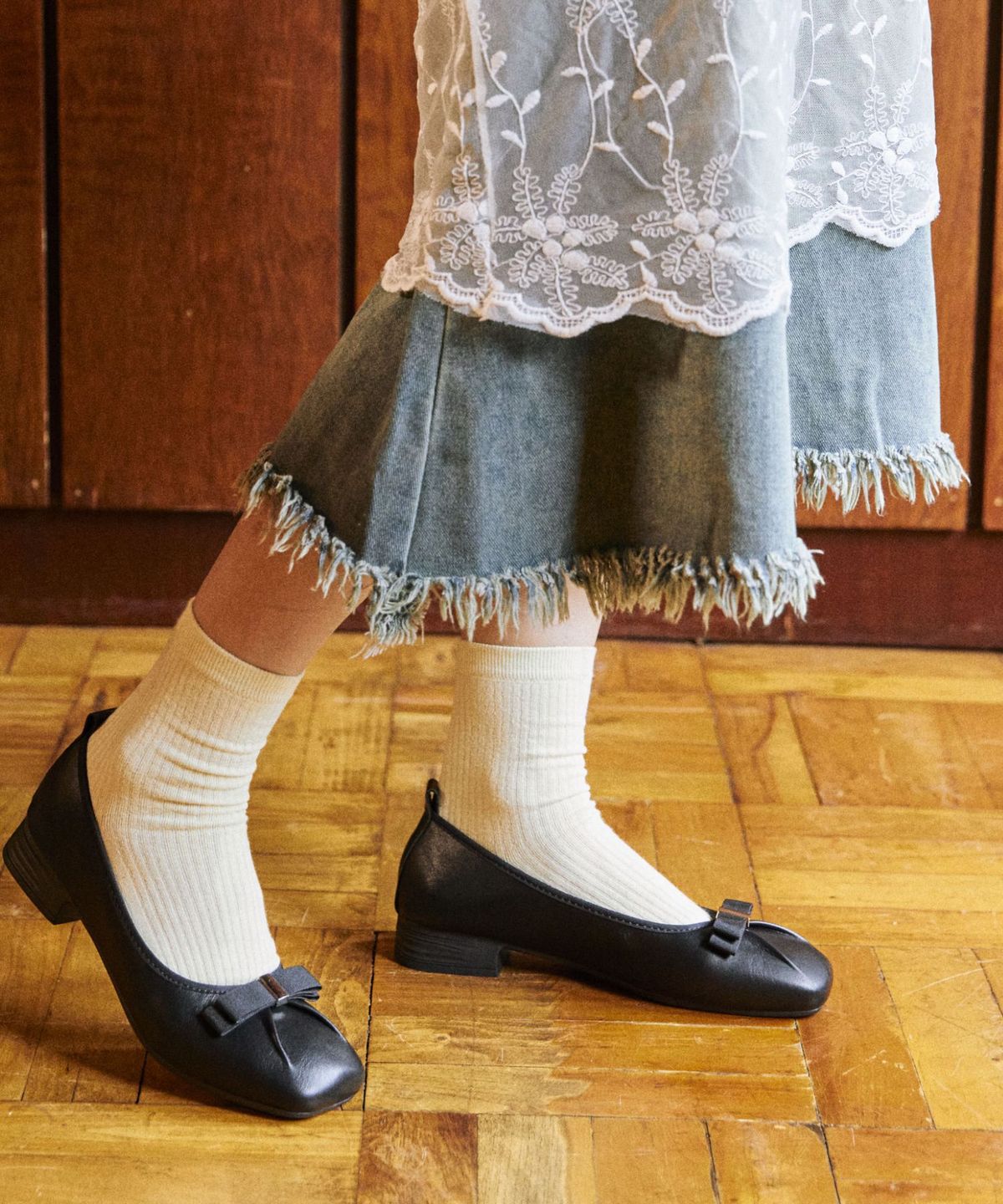 스퍼(SPUR) Pleats Bow 리본 플랫슈즈 2.5cm -UA9022 (3color)