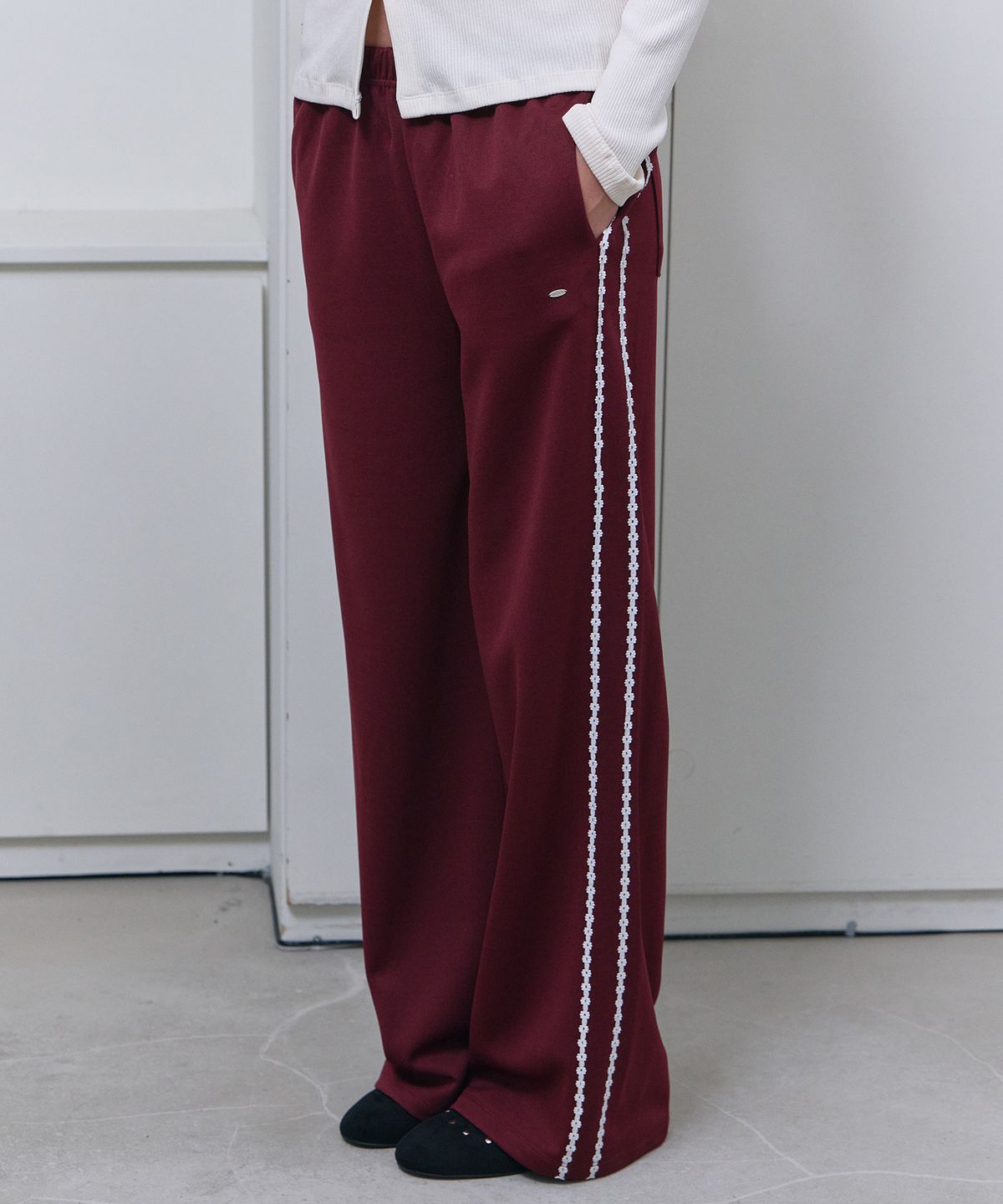디어스토커(DEARSTALKER) HAZE LACE TRACK PANTS - 4 COLOR