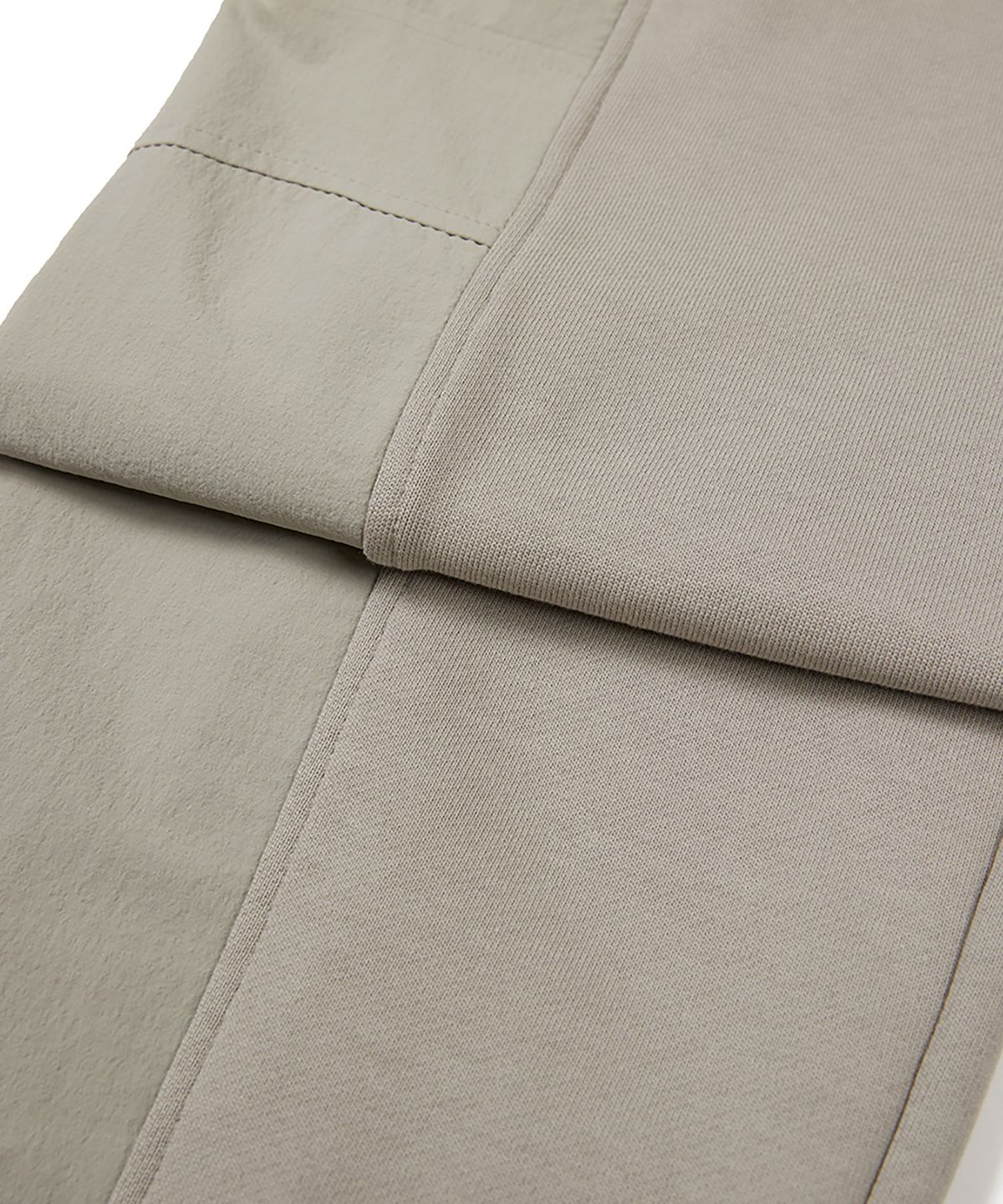 스노우피크 어패럴(SNOWPEAK APPAREL) 우븐 믹스 조거 팬츠 (S24FMFFP24) Beige Gray