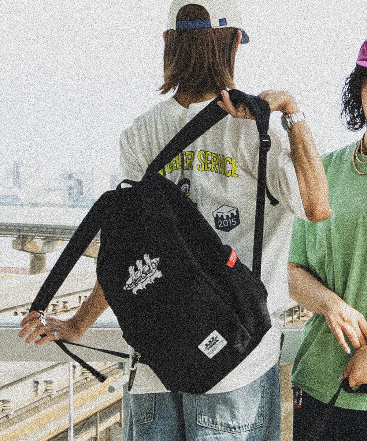 맨하탄 포티지(MANHATTAN PORTAGE) X 빅웨이브 1211 빅 애플 백팩 BLACK