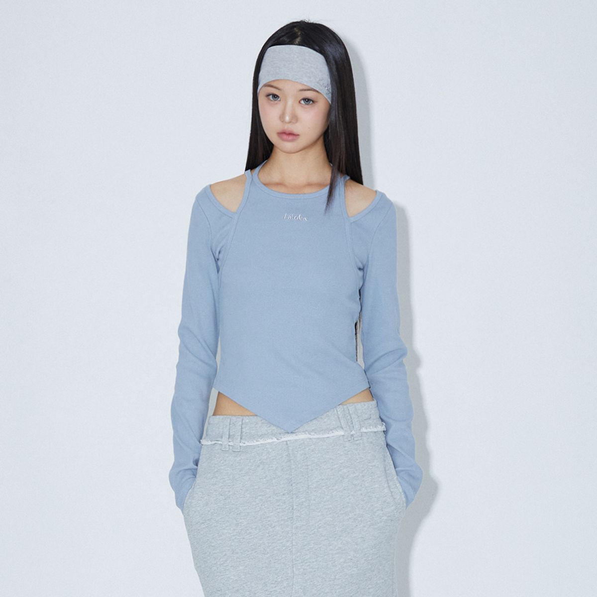 라라폭스(LALAFOX) SHOULDER SLIT HALTERNECK T-SHIRT SKYBLUE 숄더 슬릿 티셔츠 BQ4CL007