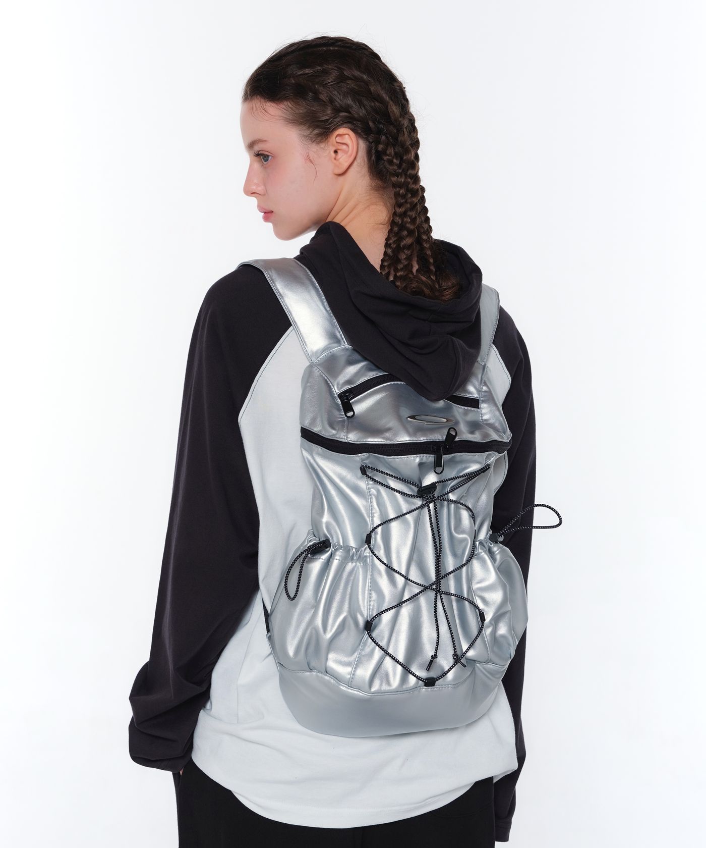 バックパック・リュック NOIAGO String Symbol Backpack Silver MUSINSA | NOIAGO NOI1386 String Symbol Backpack (Silver)