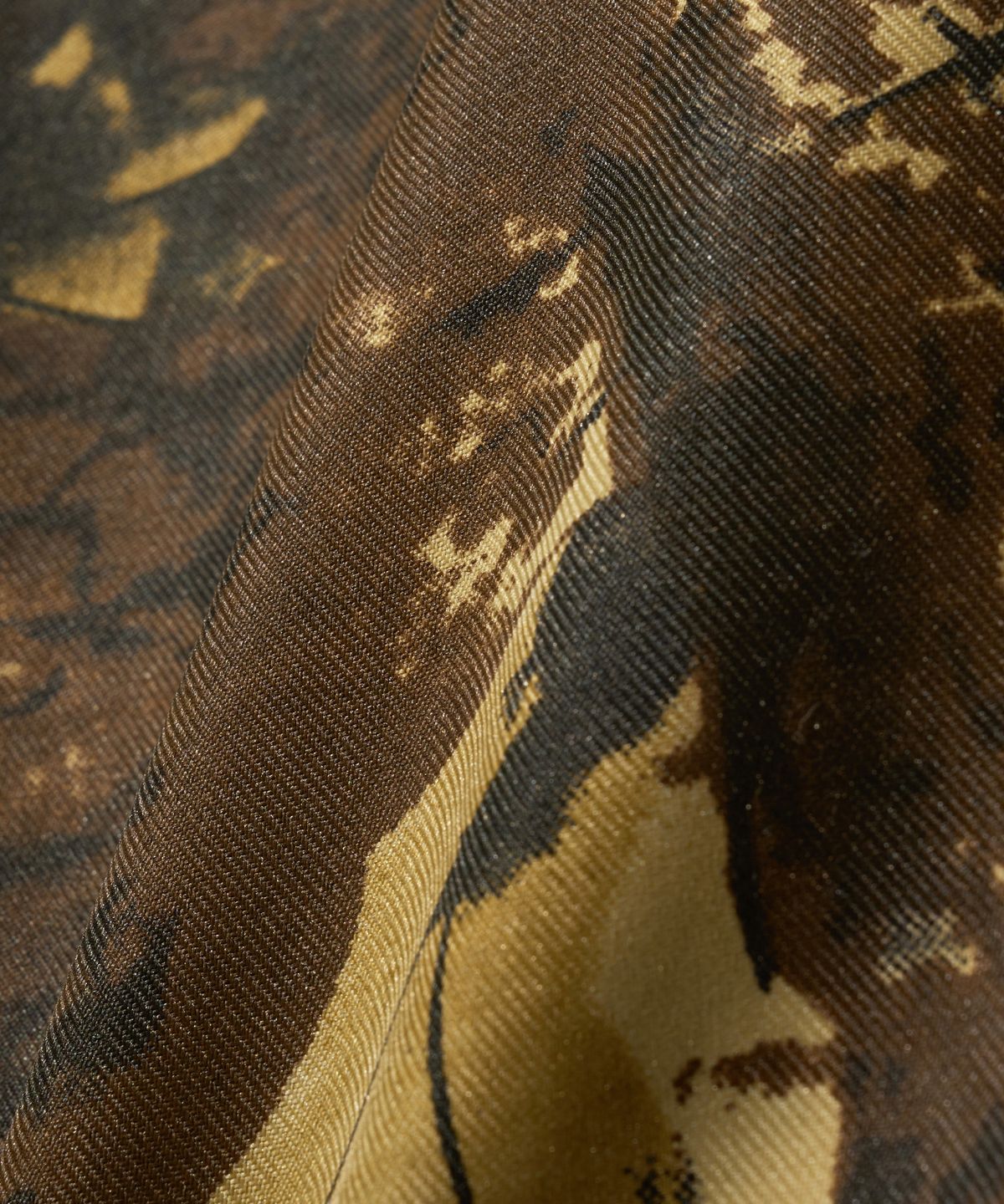 브라운브레스(BROWNBREATH) TAG CAMOUFLAGE BANDING PANTS - BROWN