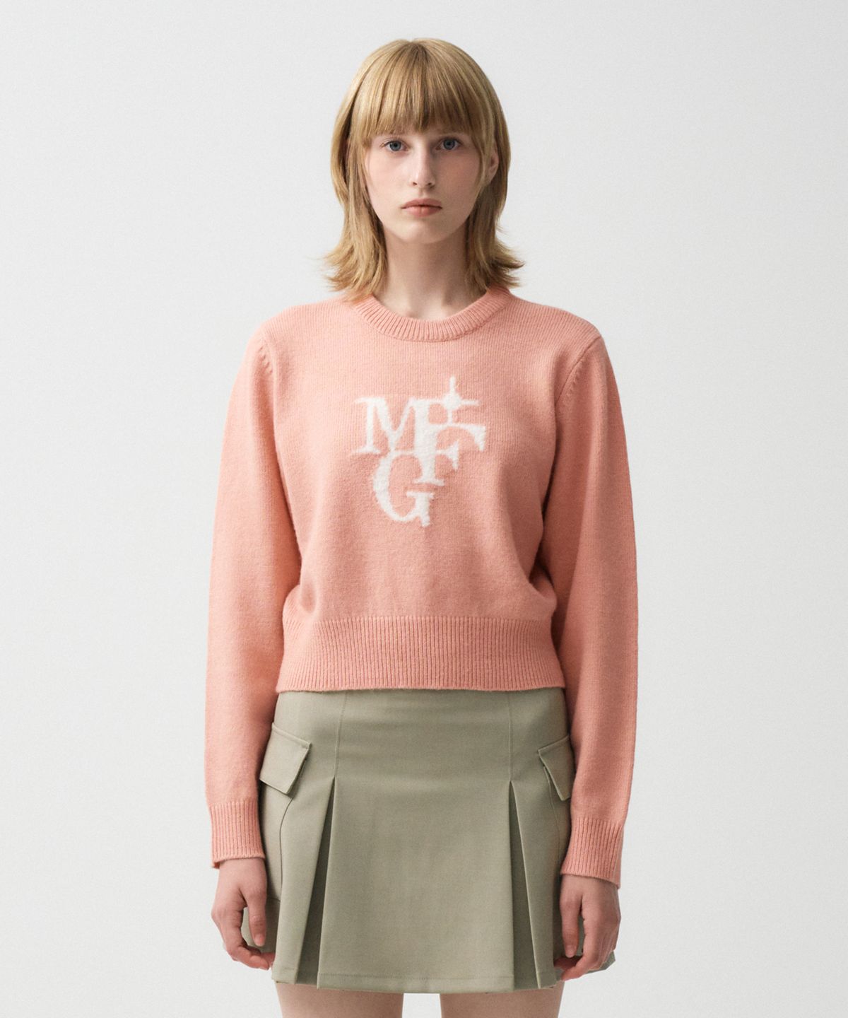 마리떼 스포츠(MARITHÉ SPORT) MOUVEMENT W M+FG LOGO CROP PULLOVER pink