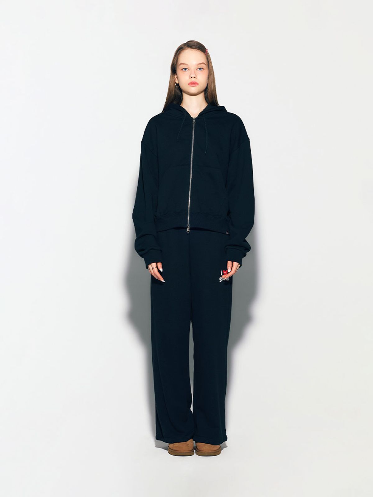 에즈이프 캘리(ASIF CALIE) GURLS CROP HOOD ZIPUP BLACK