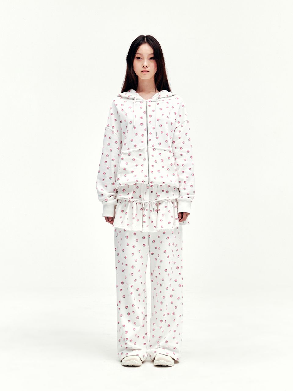 ★YOUHEE★ FLOWER PATTERN HOOD ZIPUP WHITE YHHZEC004WT MUSINSA | YOUHEE FLOWER PATTERN HOOD ZIP-UP WHITE