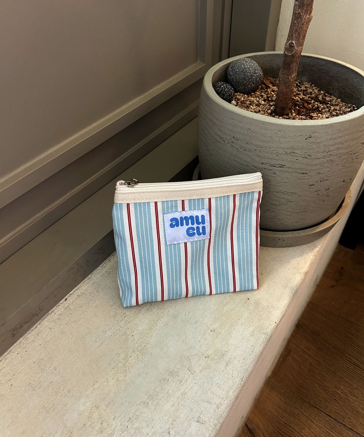 아무이유(AMUEU) 베네토의 바다 파우치 MARE DEL VENETO POUCH M/L
