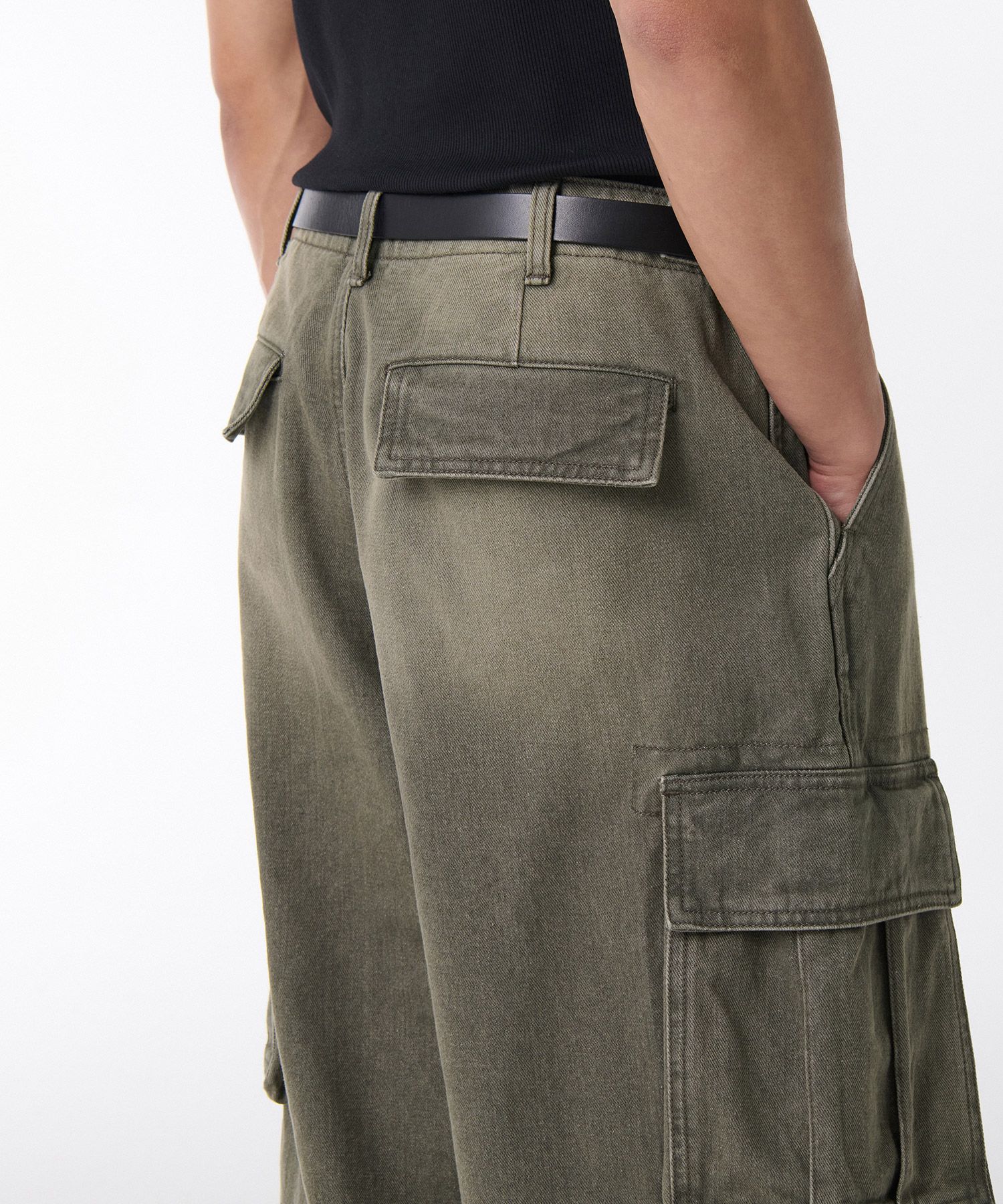 MUSINSA | MUSINSA STANDARD Pigment Extra Wide Cargo Denim