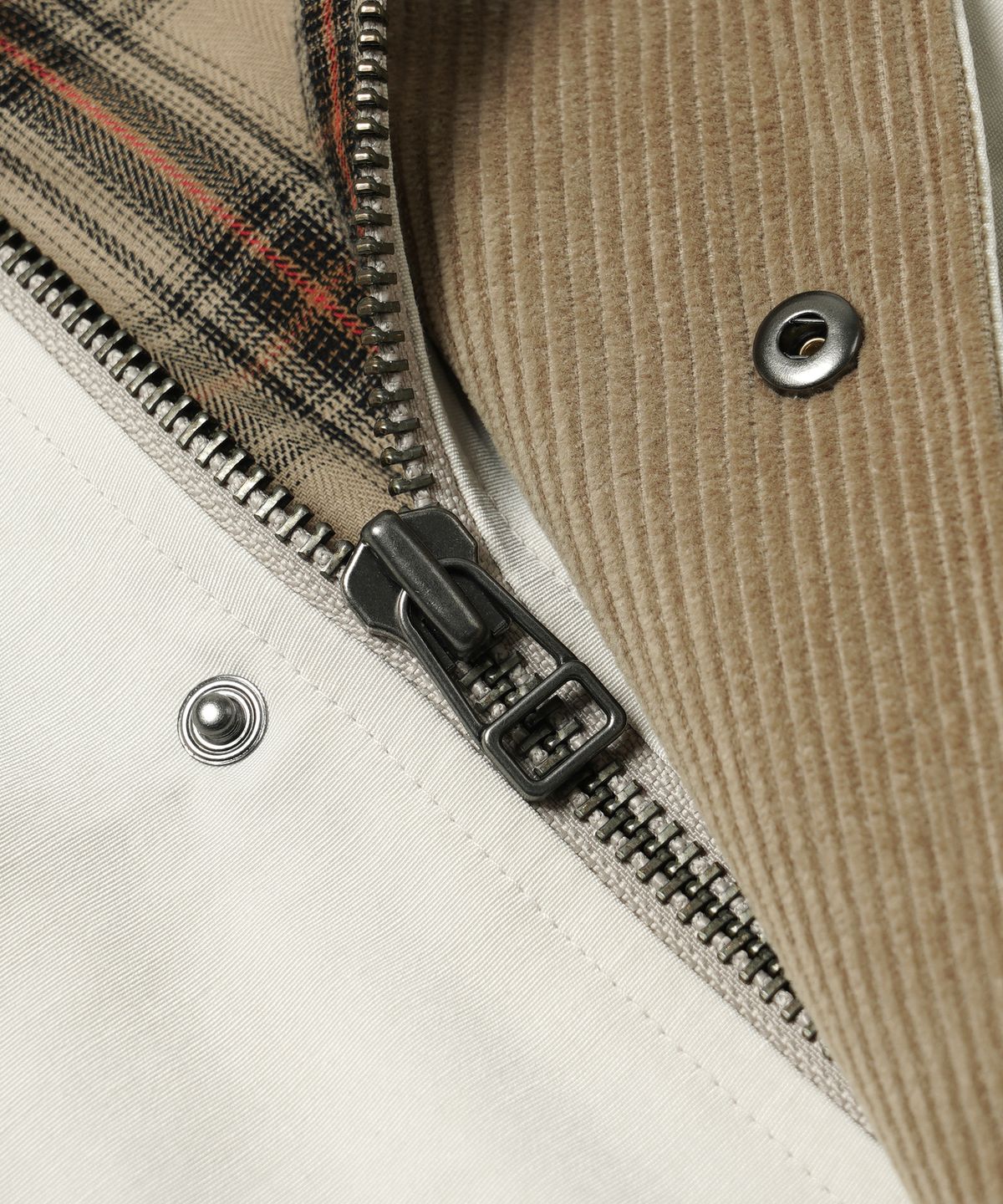 프리즘웍스(FRIZMWORKS) ROYAL HUNTING JACKET 003 _ CREAM