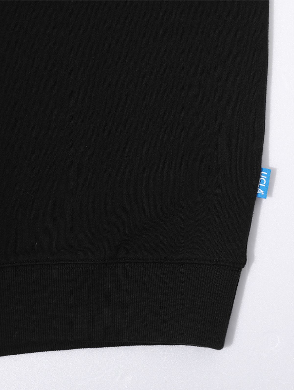유씨엘에이(UCLA) UCLA 레트로 스포츠 오버핏 맨투맨[BLACK](UA9LT40_39)